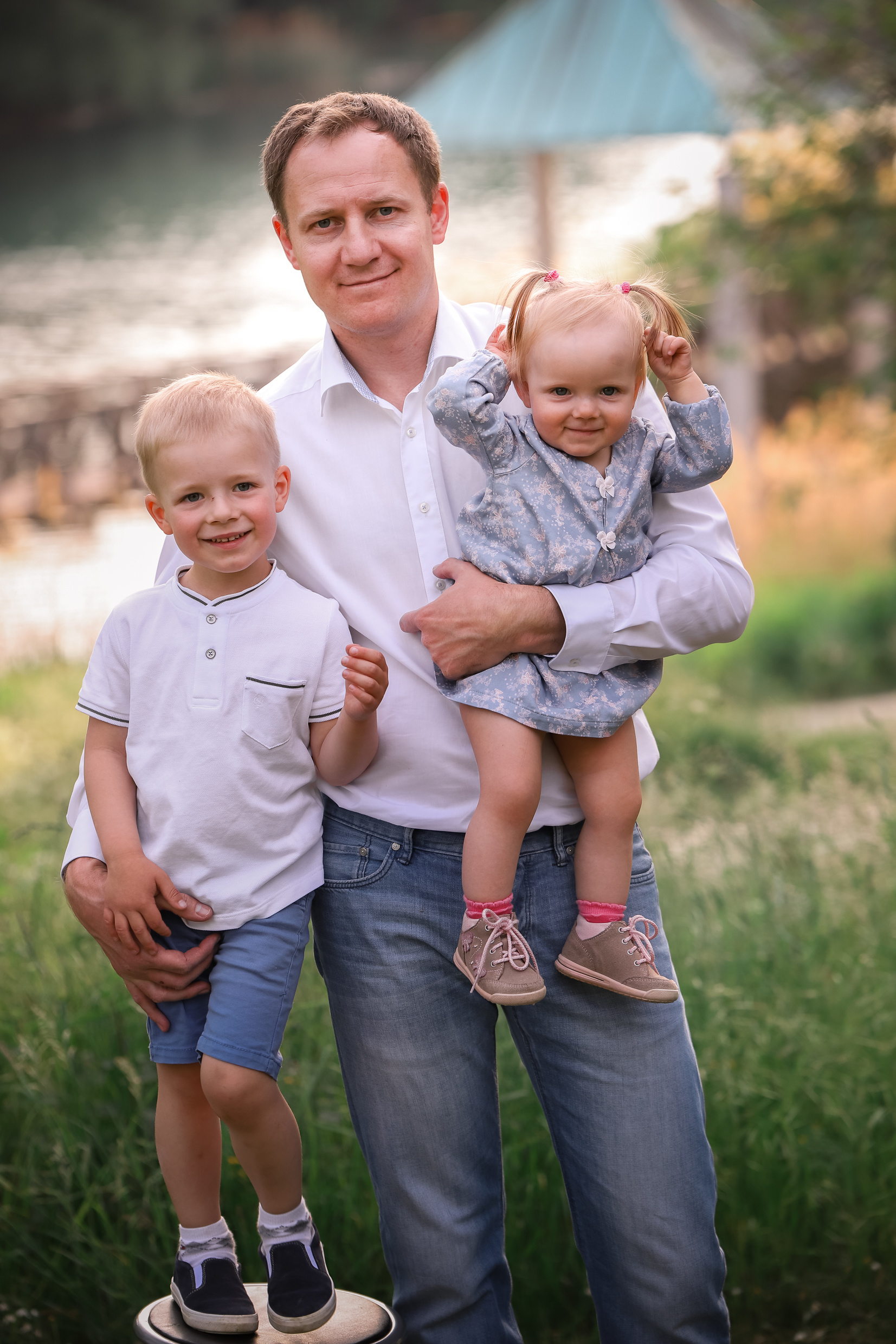 Familienfotoshooting Seepark. Fotograf in Freiburg, Meerim Kaufmann