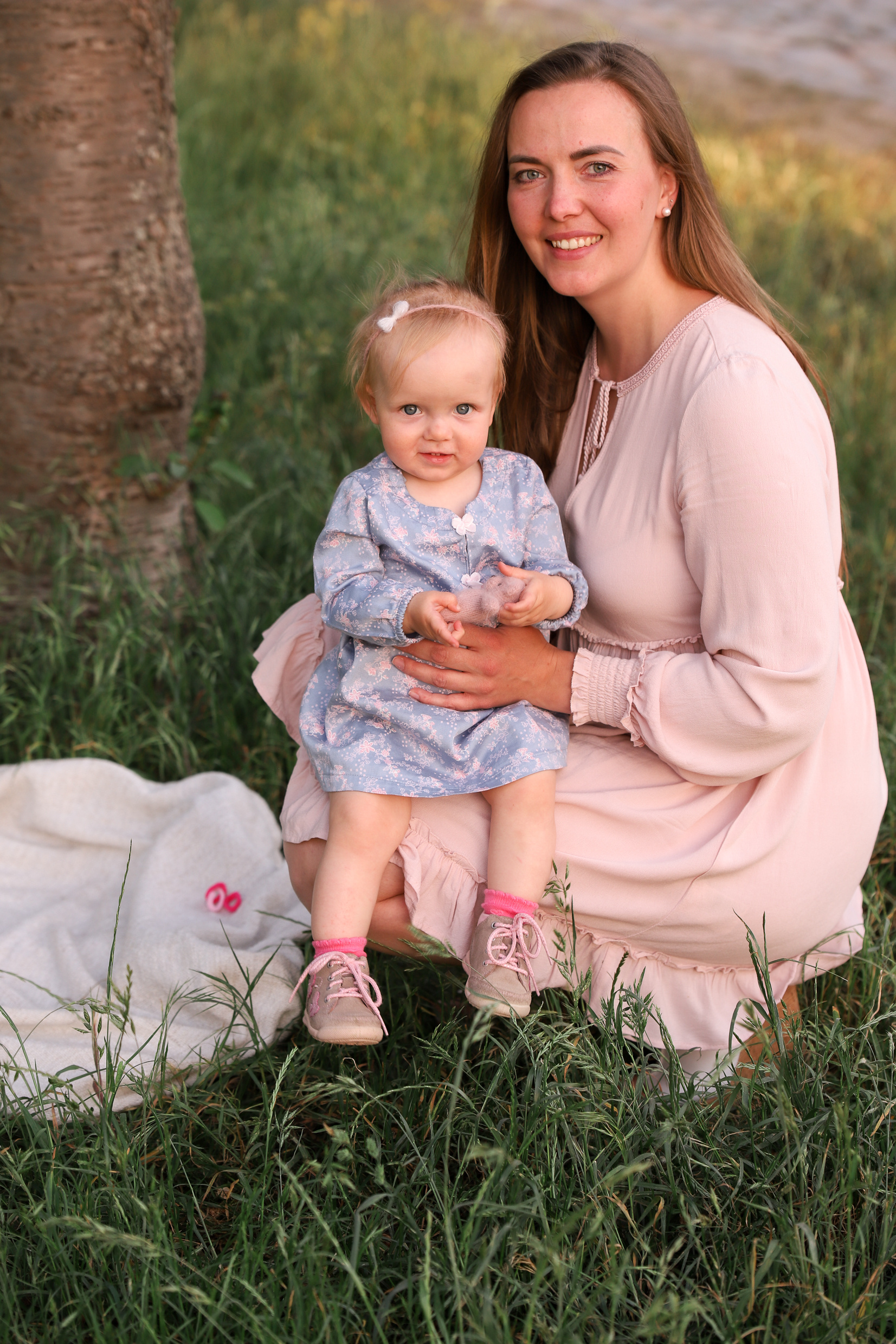 Familienfotoshooting Seepark. Fotograf in Freiburg, Meerim Kaufmann
