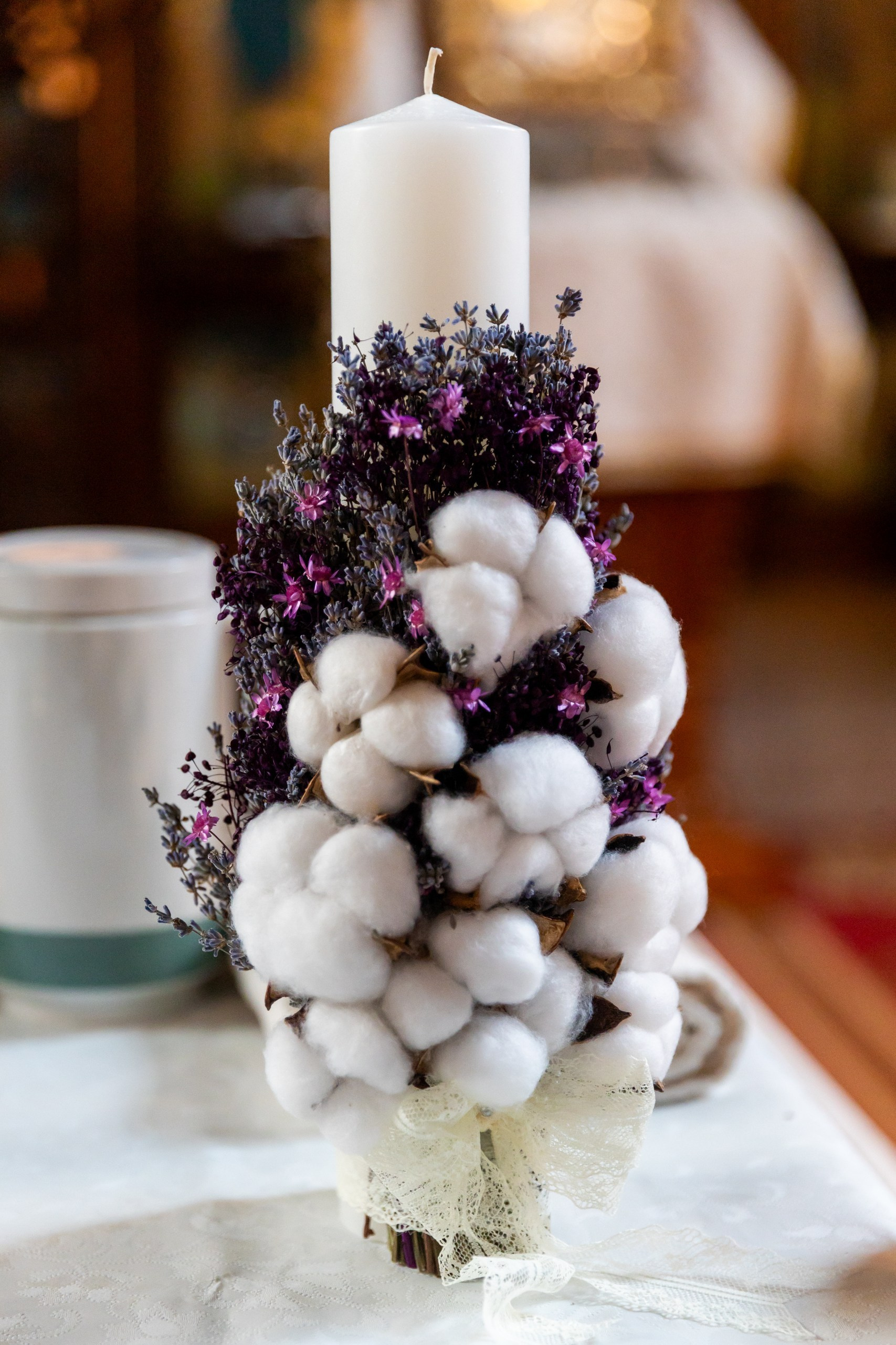 fotograf botez , fotografie botez Botoșani, fotograf Alin Chirilă, amintiri botez, fotografii botez, botez Miruna Parascheva, fotograf copii, fotografie botez în Botoșani-alt="botez , fotografie botez Alin Chirilă, amintiri botez, fotografii emoționante botez Botoșani"-- fotografii-botez-bebelus- amintiri-botez-micuț- moment-sfânt-crestinare- fotografie-emotionanta-botez- detalii-botez-bebelusi- parinti-fericiti-la-botez- fotograf-botez-profesionist- botez-in-biserica-ortodoxa- micuț-botezat-cu-emoție- zâmbete-și-lacrimi-la-botez- bebeluș-la-cristelniță- decor-botez-colorat- botez-cu-dragoste-și-credință- emotie-pura-la-botez- fotograf-botez-botosani- botez-iasi-suceava-fotograf- amintiri-nepretuite-botez-- Preotul ținându-l pe micuțul Mathias Gabriel la botez, în biserica Înălțarea Domnului, Copălău - Detalii de la botezul lui Mathias – lumânare, trusou și icoană - Familia lui Mathias Gabriel alături de micuț, în ziua botezului - Portret emoționant cu mama și bebelușul în brațe, în biserică,fotograf profesionist evenimente Botoșani, Iași, Suceava, Fălticeni, Bacău, Pașcani, Roman - AlinoFotoStudio by Alin Chirilă - servicii foto nuntă, botez, cununie, ședințe foto creative, albume personalizate, fotografii emoționante și calitative pentru cele mai importante momente din viață,fotograf nuntă Botoșani Alin Chirilă, ședință foto botez Iași - AlinoFotoStudio, servicii fotograf profesionist evenimente Suceava, fotograf cununie civilă Fălticeni - Alin Chirilă, album foto nuntă personalizat Bacău.“Bebeluș botezat în biserică, ținut în brațe de nași” • “Detaliu cu lumânarea de botez decorată cu flori albe” • “Părinți emoționați alături de copilul lor la ceremonia de botez” • “Masa festivă de botez cu decor tematic și tort personalizat” • “Momentul în care preotul toarnă apă sfințită pe fruntea bebelușului” “Bebeluș în rochie albă de botez, zâmbind în brațele mamei” • “Detaliu cu cruciulița de botez așezată pe o pernă de satin” • “Părinți și nași aprinzând lumânările în timpul ceremoniei de botez” • “Tort de botez decorat cu figurine tematice și numele copilului” • “Copil botezat dormind liniștit în pătuțul decorat festiv” • “Momentul în care preotul binecuvântează copilul în fața altarului” • “Invitați adunându-se în jurul mesei festive la petrecerea de botez” • “Bebeluș ținând în mână o jucărie personalizată primită la botez” • “Familie fericită pozând împreună după ceremonia de botez” • “Decor tematic cu baloane și flori la locația petrecerii de botez” fotograf Botoșani fotograf evenimente fotograf botez Alin Chirila fotograf alinofotostudio.fotograf botez Amelis Maria, fotografie botez Botoșani, fotograf Alin Chirilă, amintiri botez, fotografii botez, botez Amelis Maria, fotograf copii, fotografie botez în Botoșani,