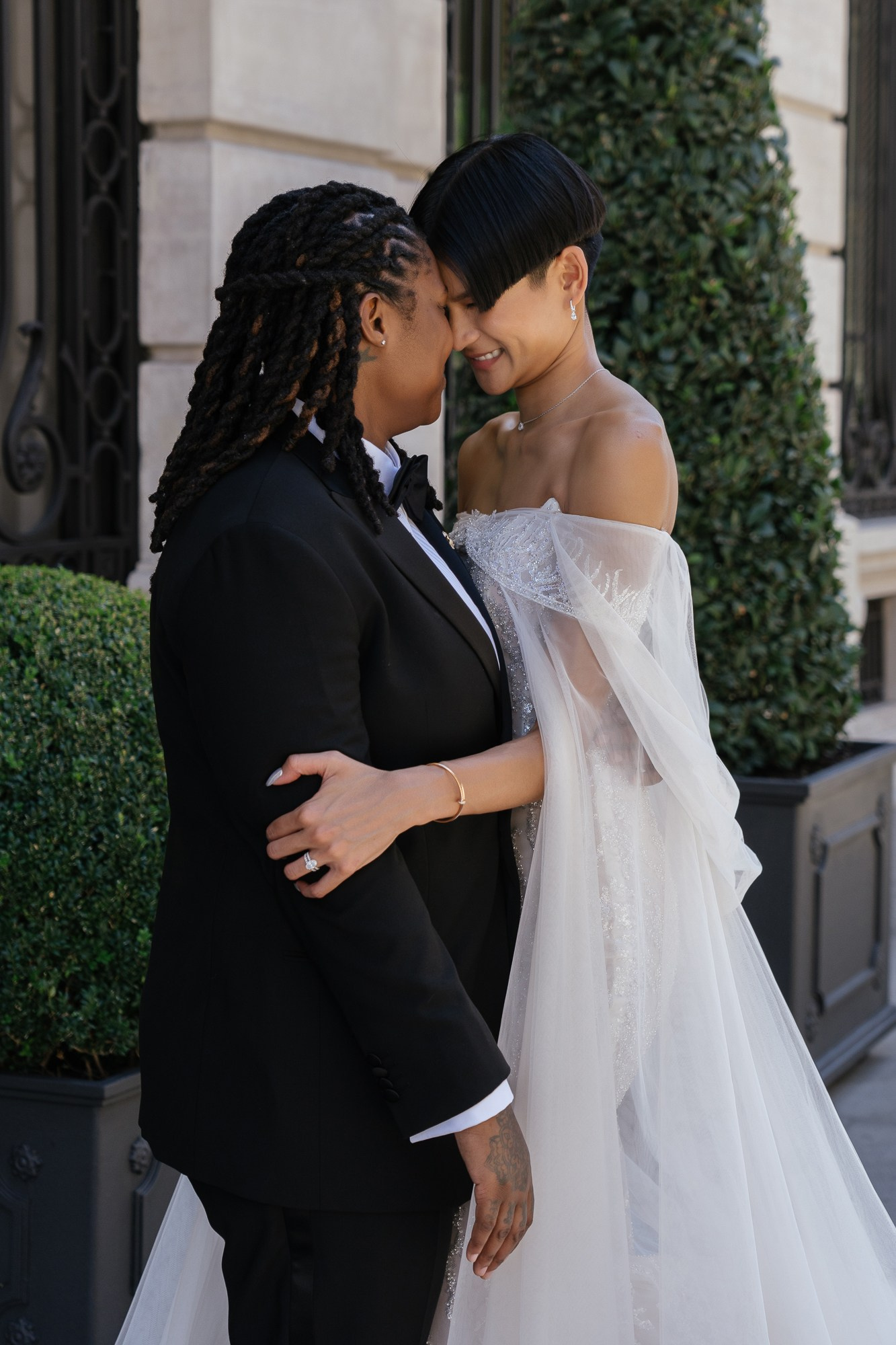 Wedding in famous Four Seasons Hotel, Madrid. Wedding photographer videographer Spain