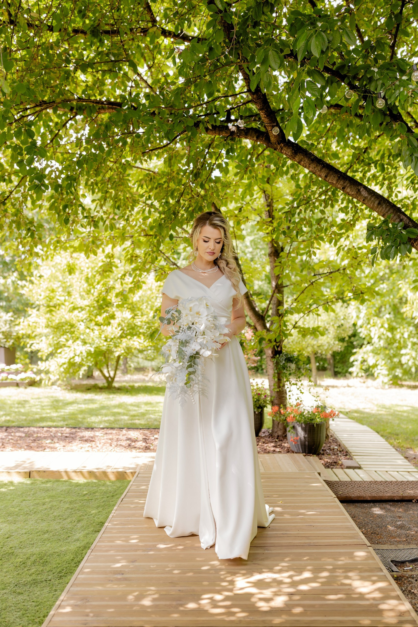 servicii foto video Botoșani. fotograf Botoșani . Alin Chirila fotograf. fotograf nunta. fotograf nunta Botosani.- Fotografii nuntă Daniel & Bianca 2024 – momente de neuitat - Nuntă Daniel & Bianca 2024 – iubire și fericire în fiecare fotografie - Detalii din ziua nunții Daniel & Bianca 2024 – rochie de mireasă și buchet - Daniel & Bianca 2024 – ședință foto nuntă romantică - Fotograf profesionist nuntă Botoșani, Daniel & Bianca 2024 - Imagini din ziua nunții Daniel & Bianca – momente pline de emoție - Nuntă Daniel & Bianca 2024 – dragoste și fericire în fiecare cadru - Fotografii nunta Daniel & Bianca – momente de vis și frumusețe