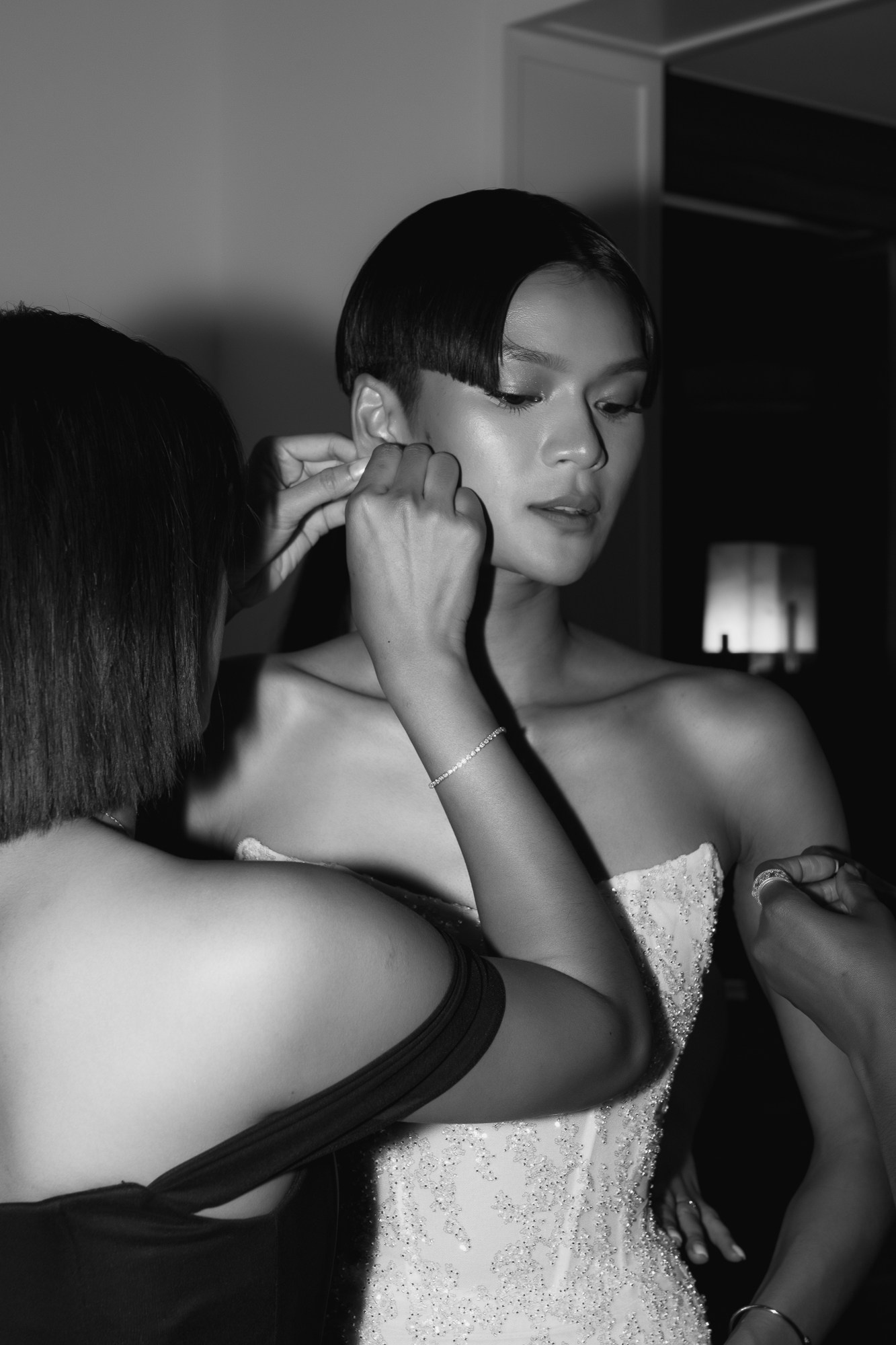 Wedding in famous Four Seasons Hotel, Madrid. Wedding photographer videographer Spain