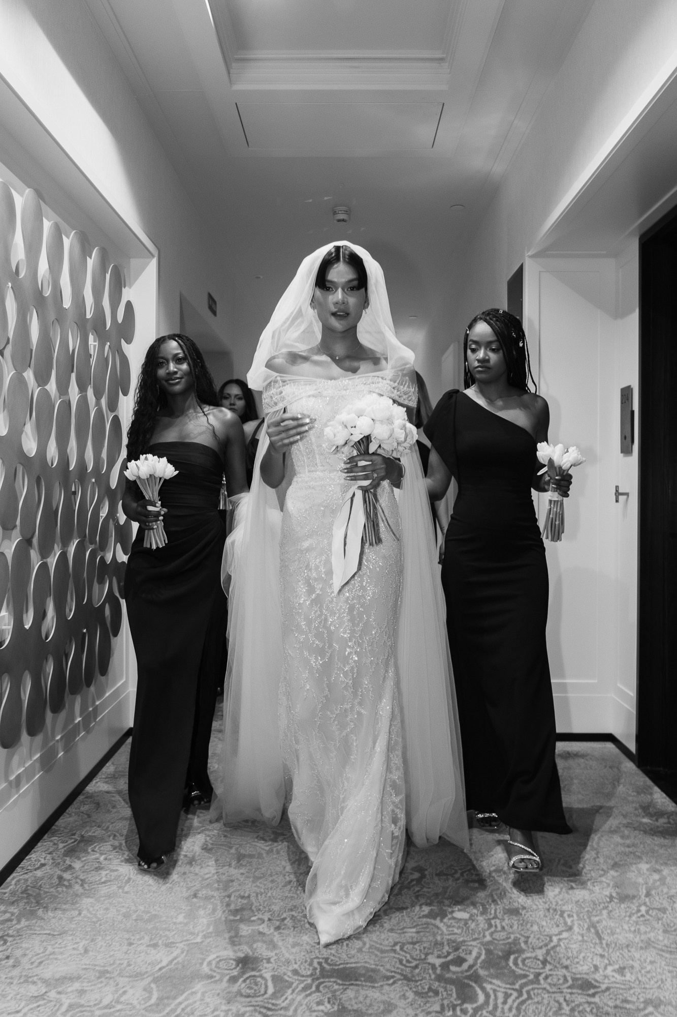 Wedding in famous Four Seasons Hotel, Madrid. Wedding photographer videographer Spain