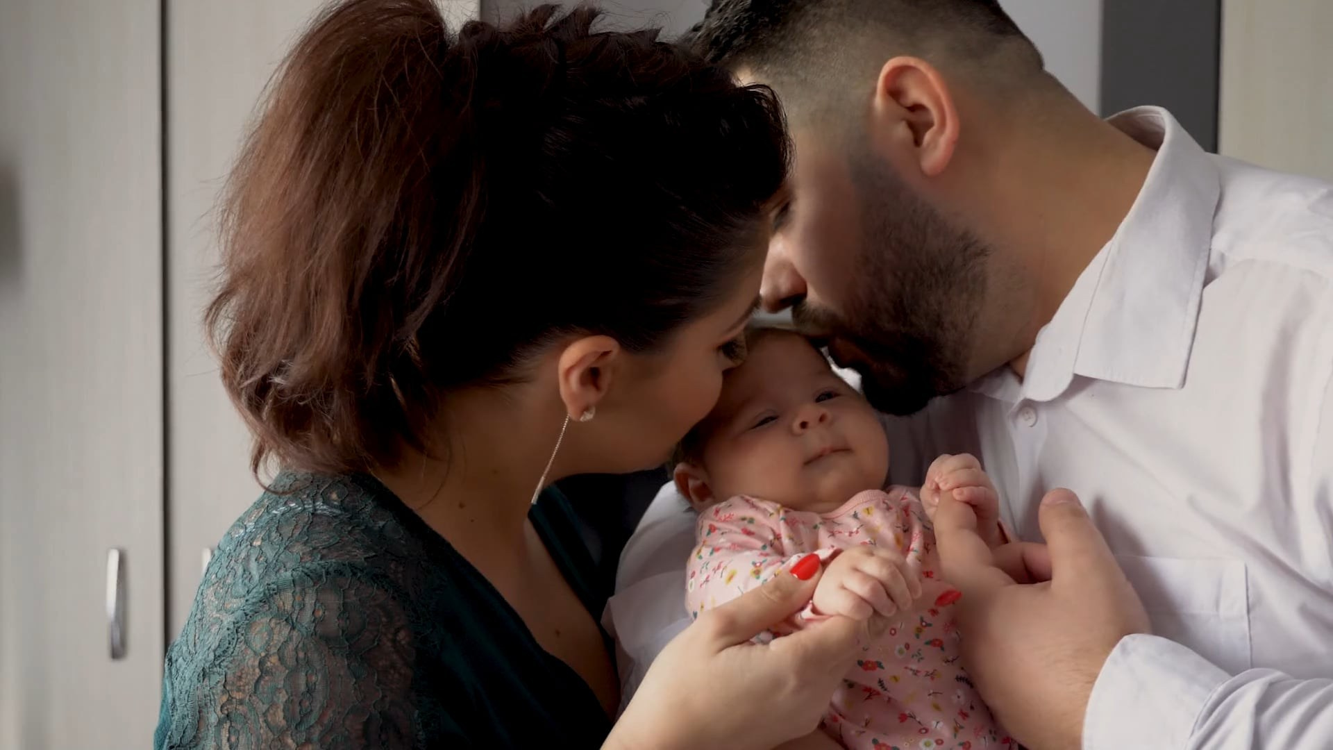 Oferta Pret Videograf 2024 Craiova Pitesti Bucuresti Valcea. Fotograf Nunta Craiova