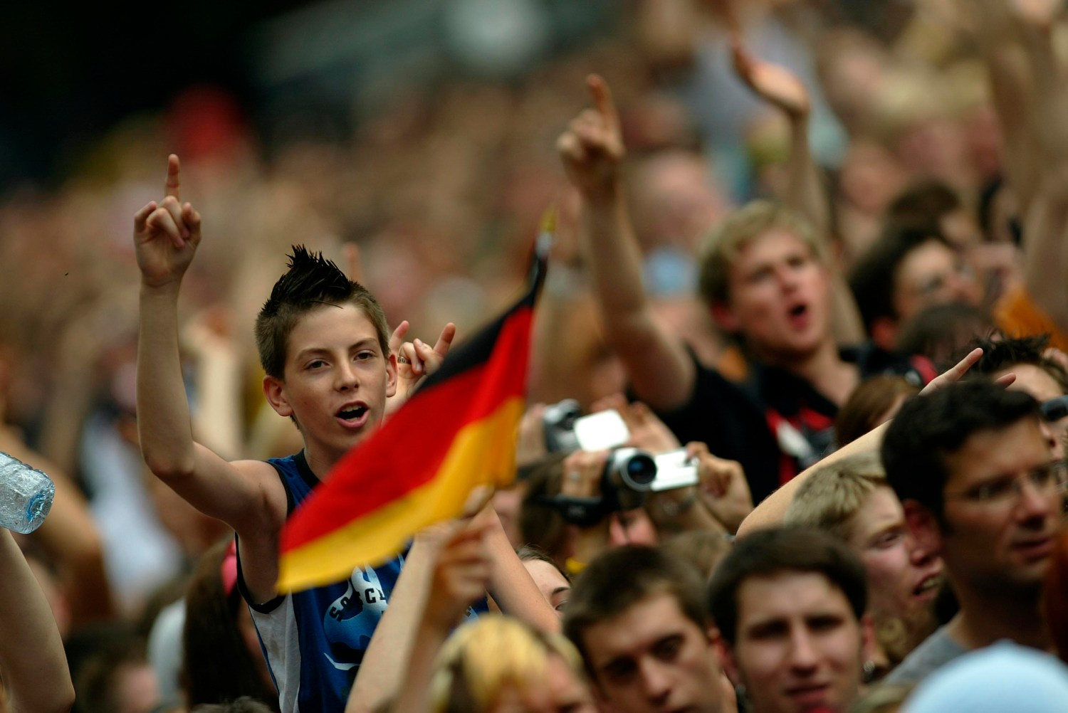 Though smaller than London’s massive Hyde Park event, Berlin’s intimate 10,000-strong crowd created an electric, focused atmosphere for international and German acts raising awareness for poverty.