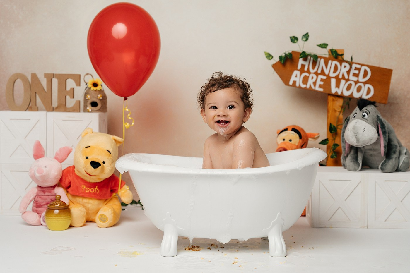 Cake smash session price guide. Newborn and family photographer. Hills District. Sydney