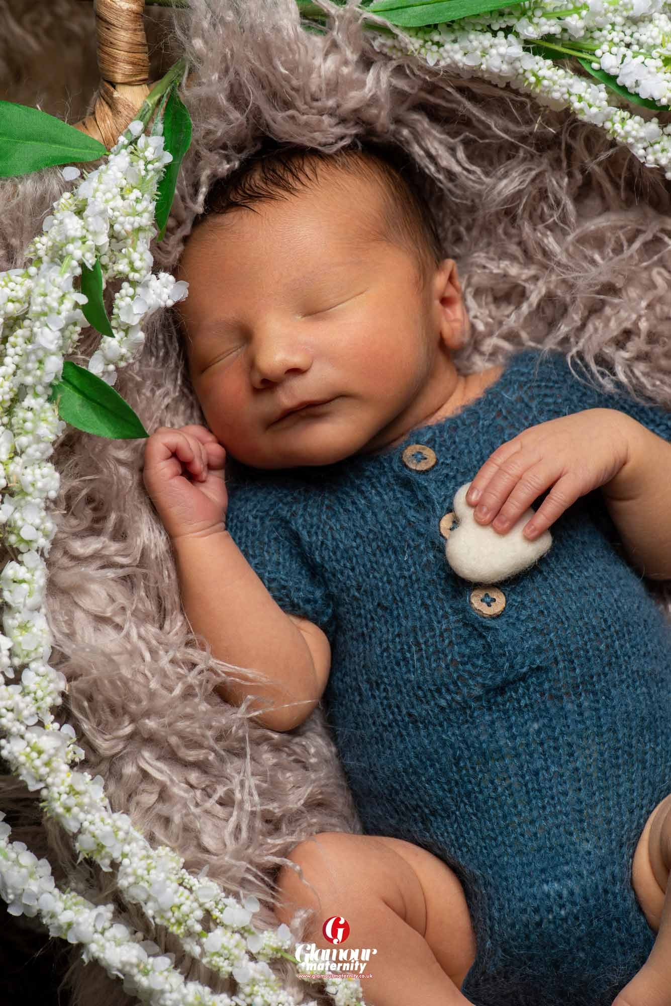 Newborn. Maternity, newborn and family photographer in London United Kingdom