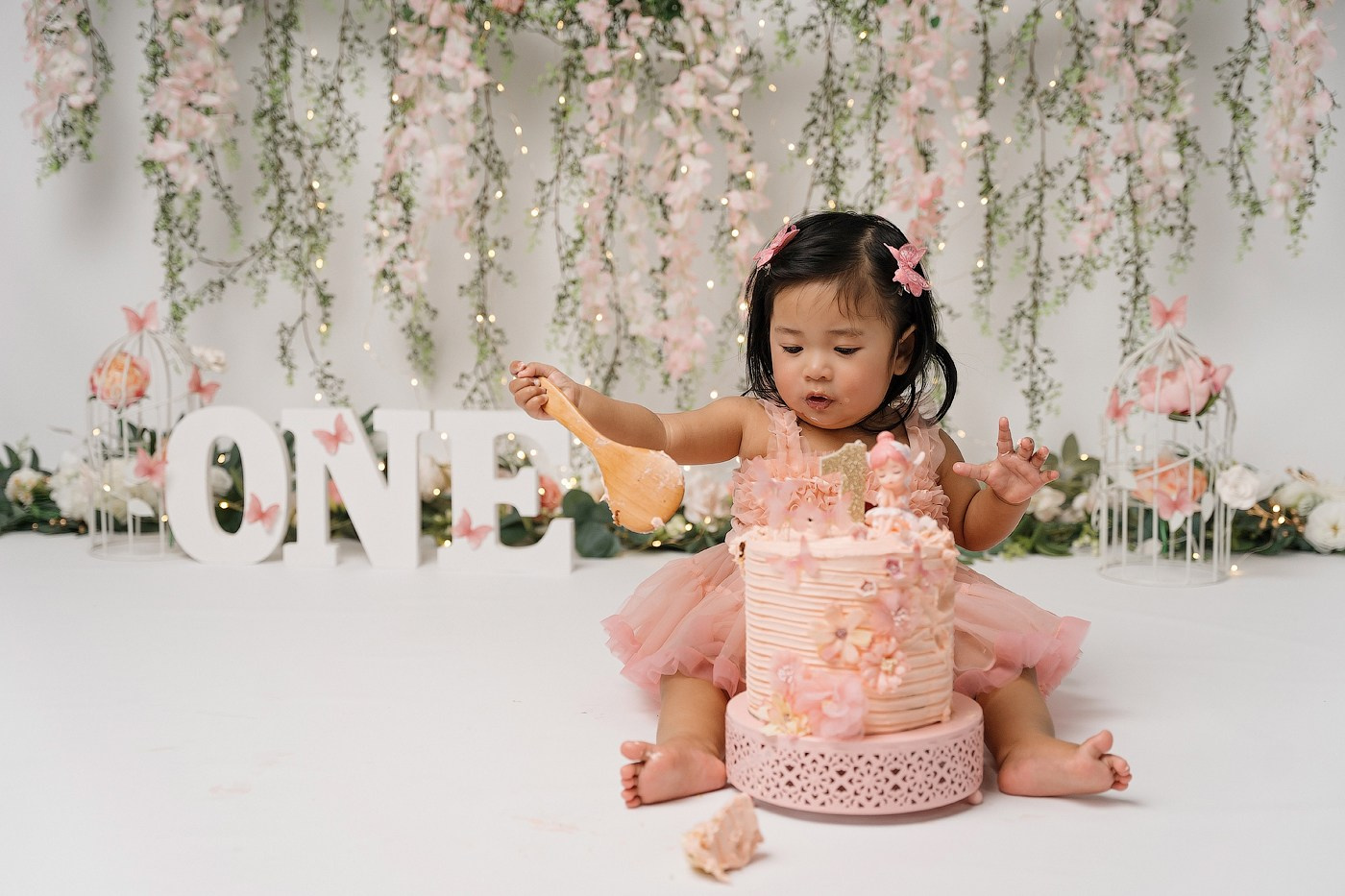 Cake smash session price guide. Newborn and family photographer. Hills District. Sydney