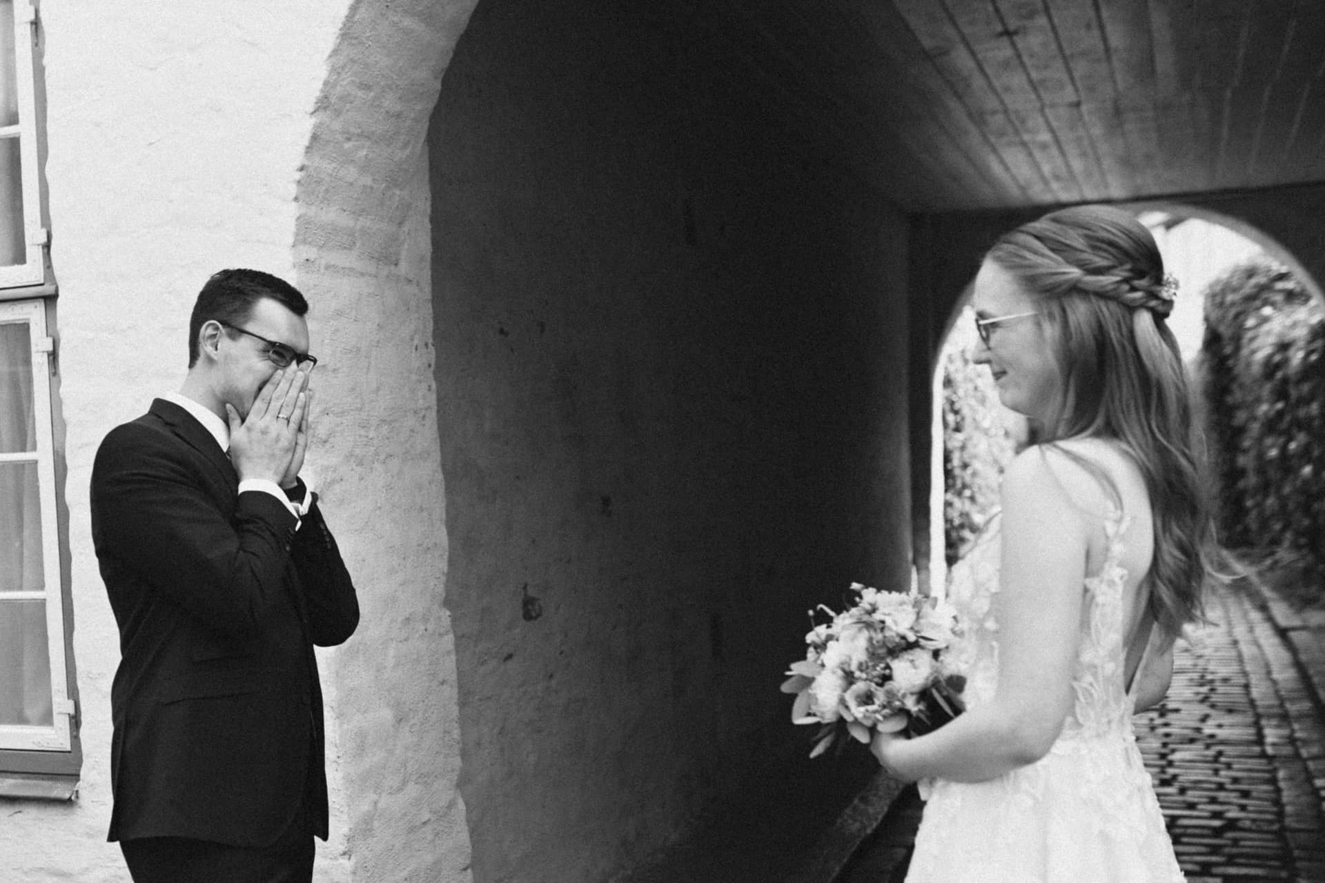 First Look am Jungfernstieg – die Tränen des Bräutigams im Hamburger Morgenlicht