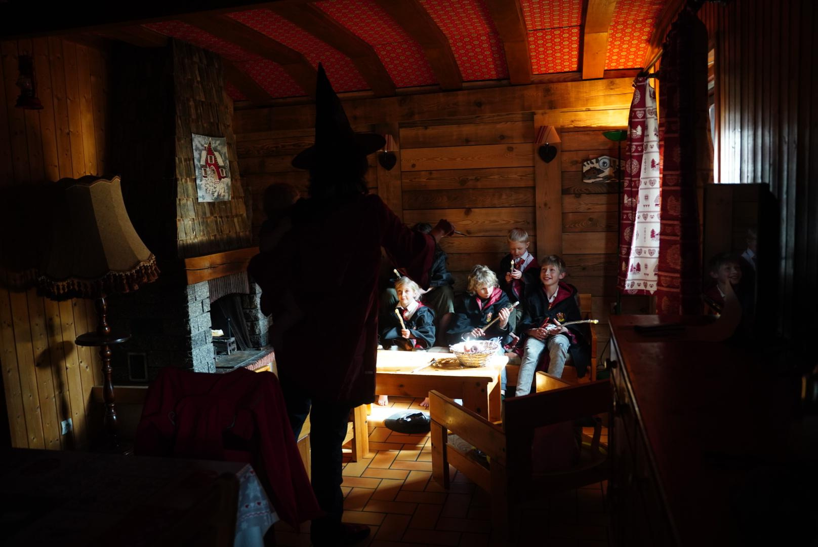 Семейный лагерь «Волшебники на каникулах». Семейные лагеря в Европе с Ниной Янечковой и Ириной Зиновьевой