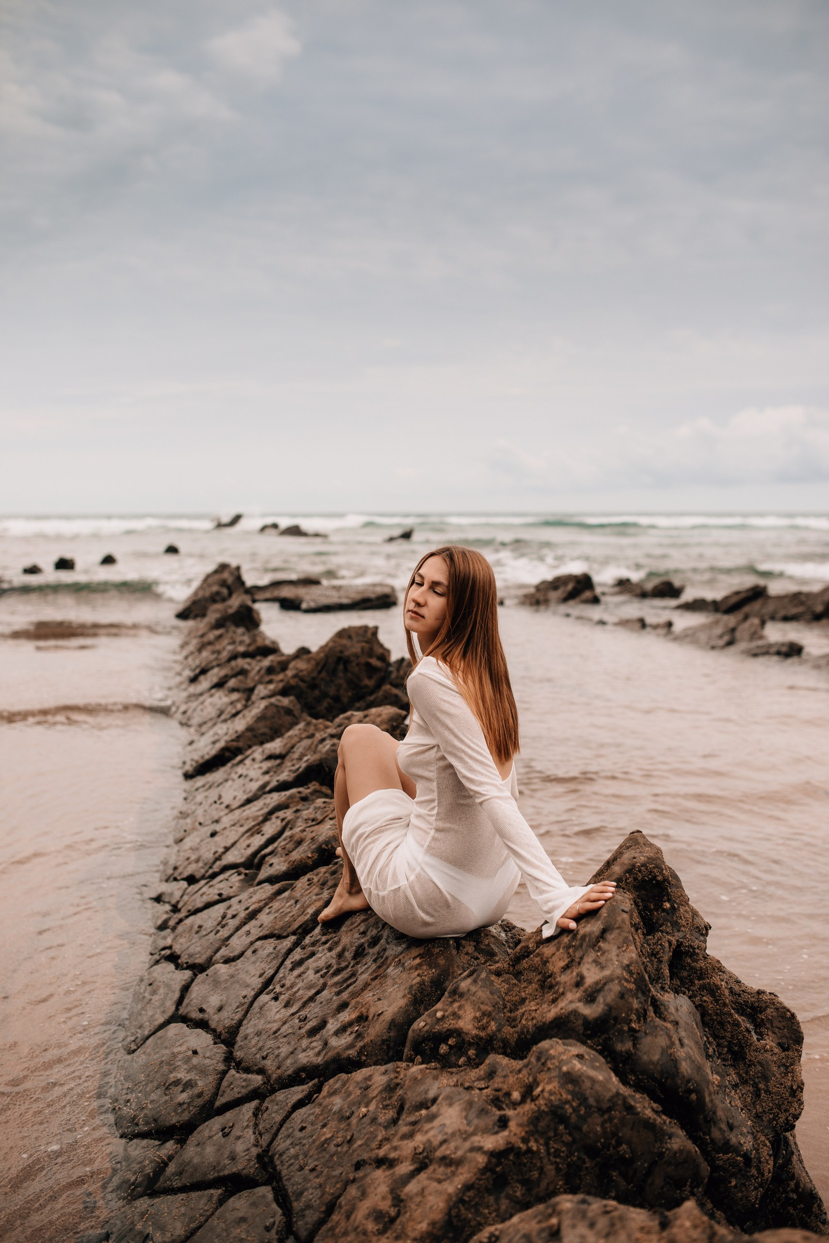 Марина и море…. Photographer in Bilbao Irina Makou