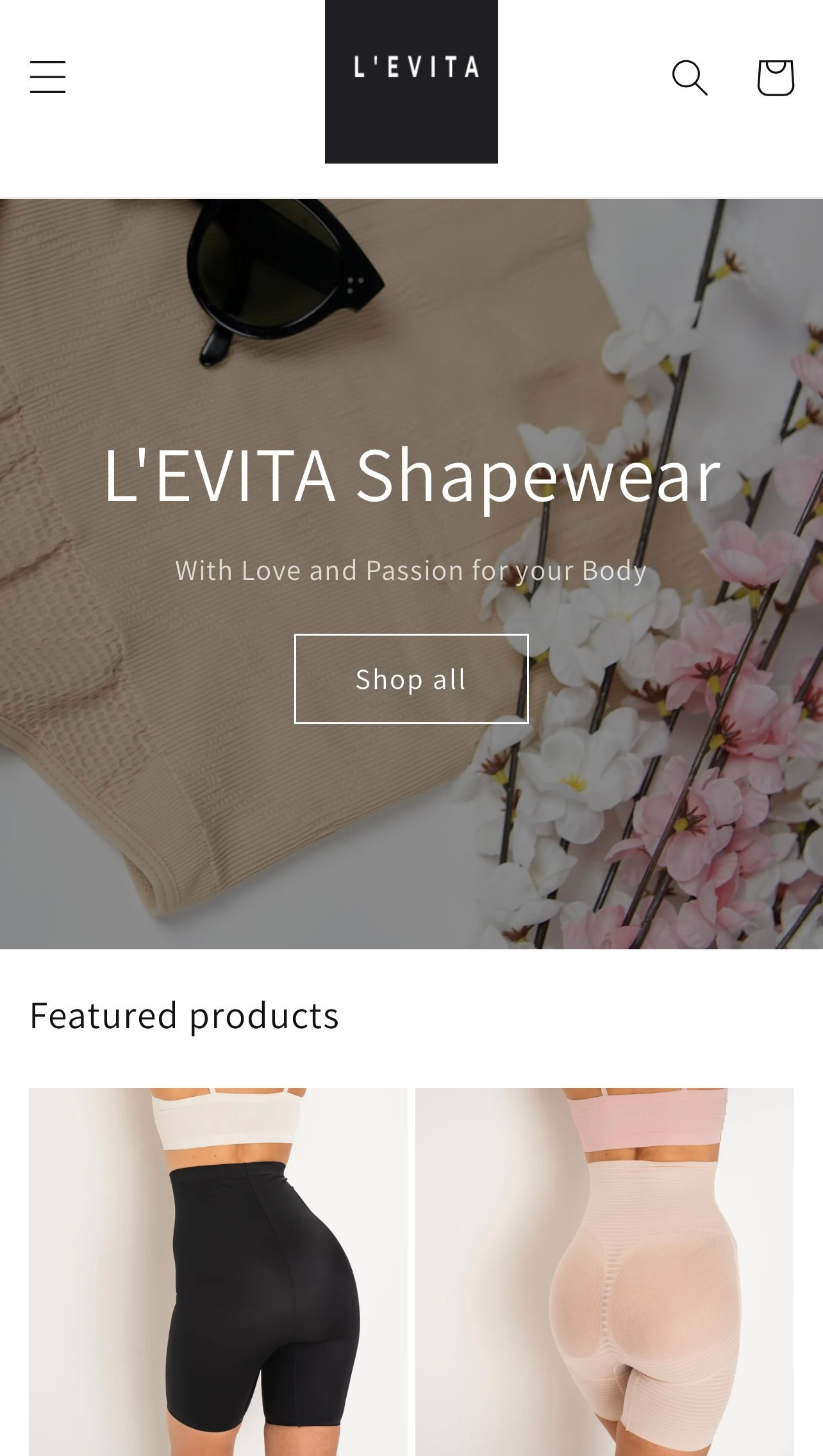 Professioneller Studiofotograf in München – Fotos, Content Creation, Shooting für jeden Anlass. Fotostudio Aesthetic Space in München. Fotostudio mieten ab 1 Stunde