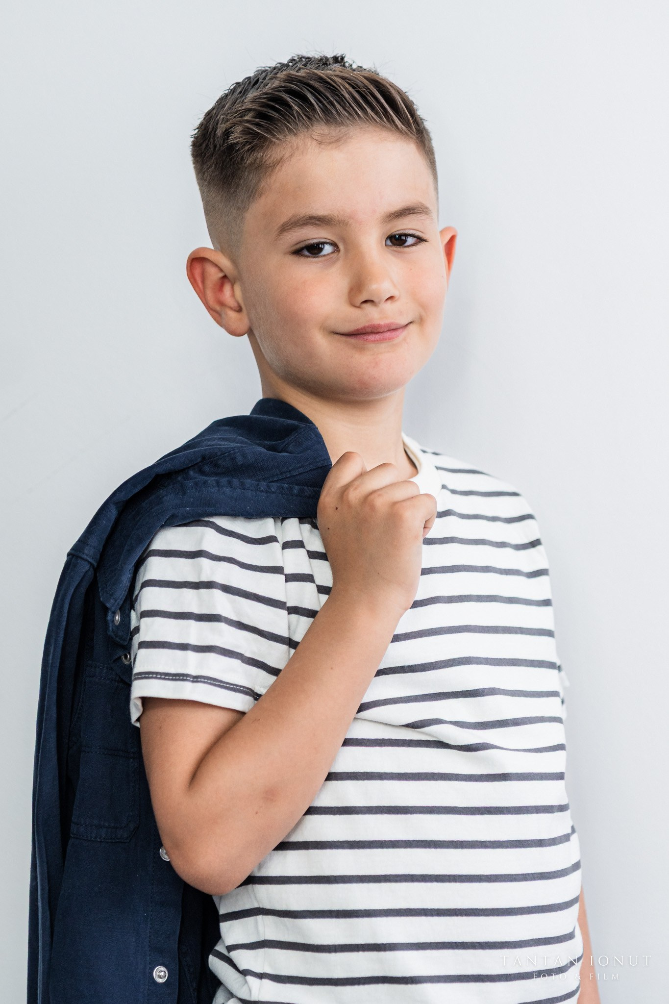 Sedinta foto cu doi copii in Anglia — momente pline de bucurie si emotie. TANTAN IONUT FOTO & FILM