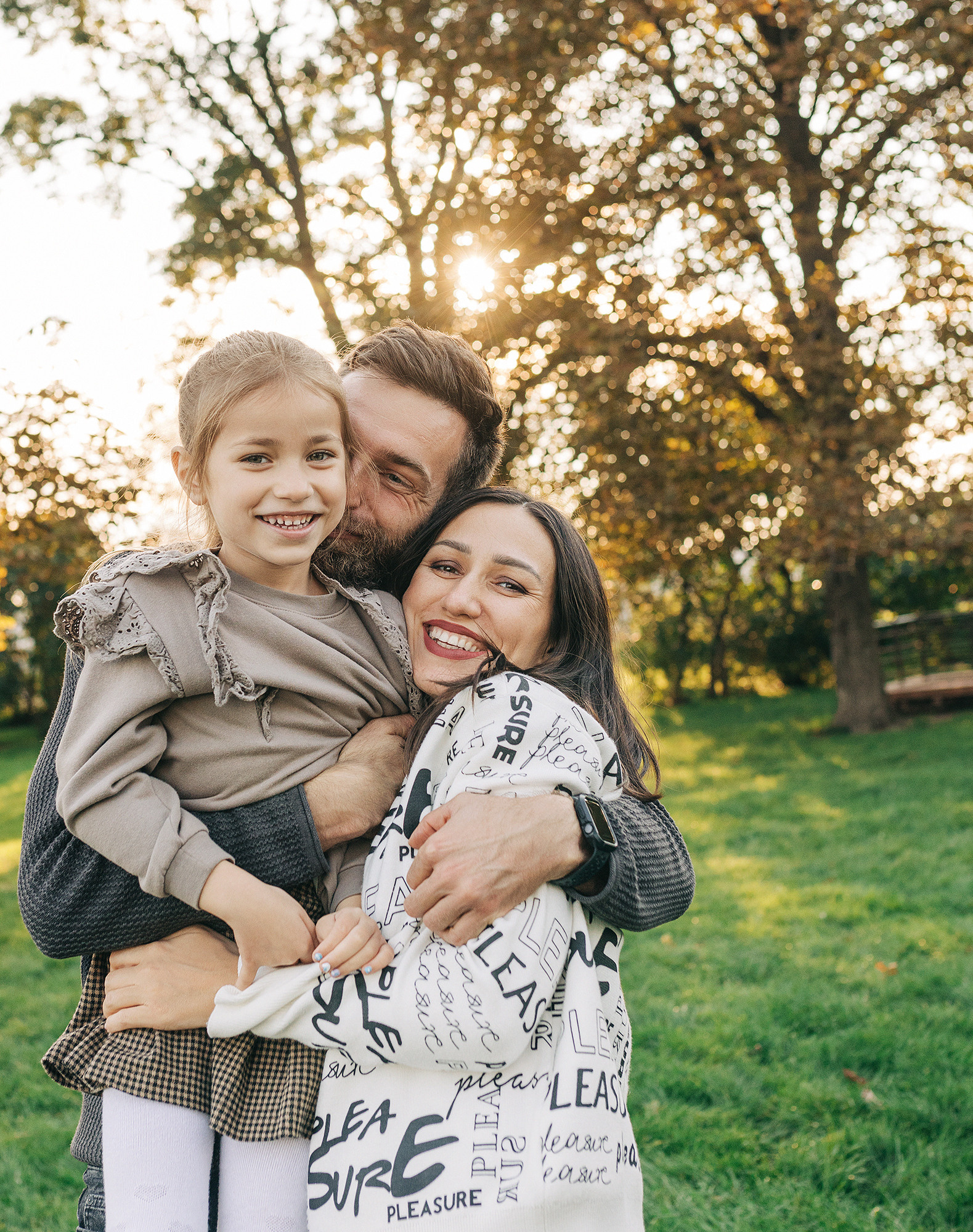 Семейная фотосессия в Праге. Вышеград. Семейный и свадебный фотограф в Праге Наталья Федори
