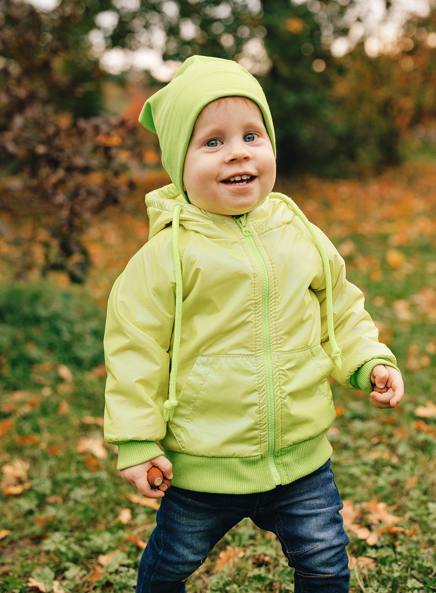 Анна с семьей в парке. Семейный и свадебный фотограф в Праге Наталья Федори