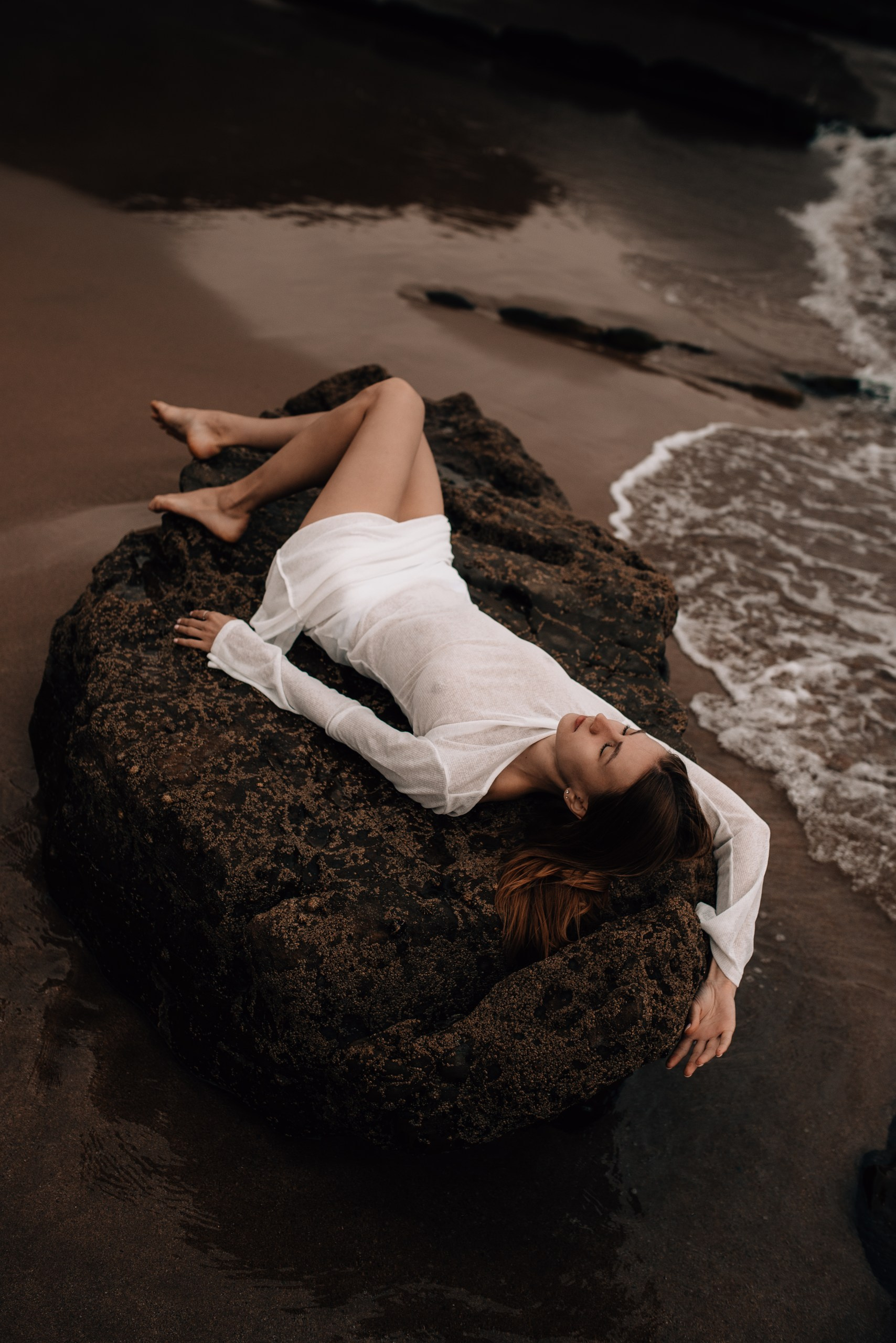 Марина и море…. Photographer in Bilbao Irina Makou