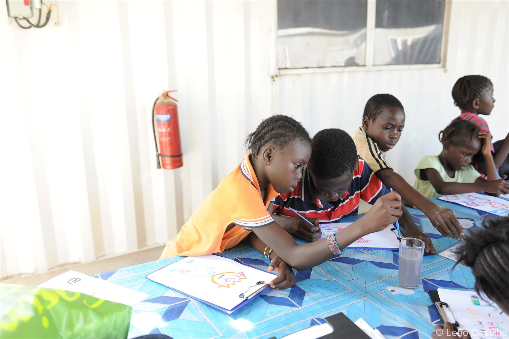 Photos of volunteer work in Congo. Simbahalu