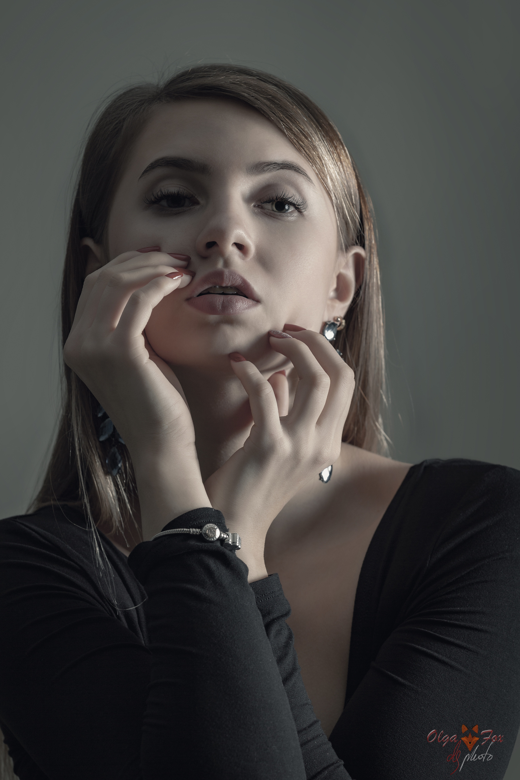 Фотосессия в студии, Афины. Студийная съёмка Афины. Фотограф Дмитрий Шевелёв, Афины.