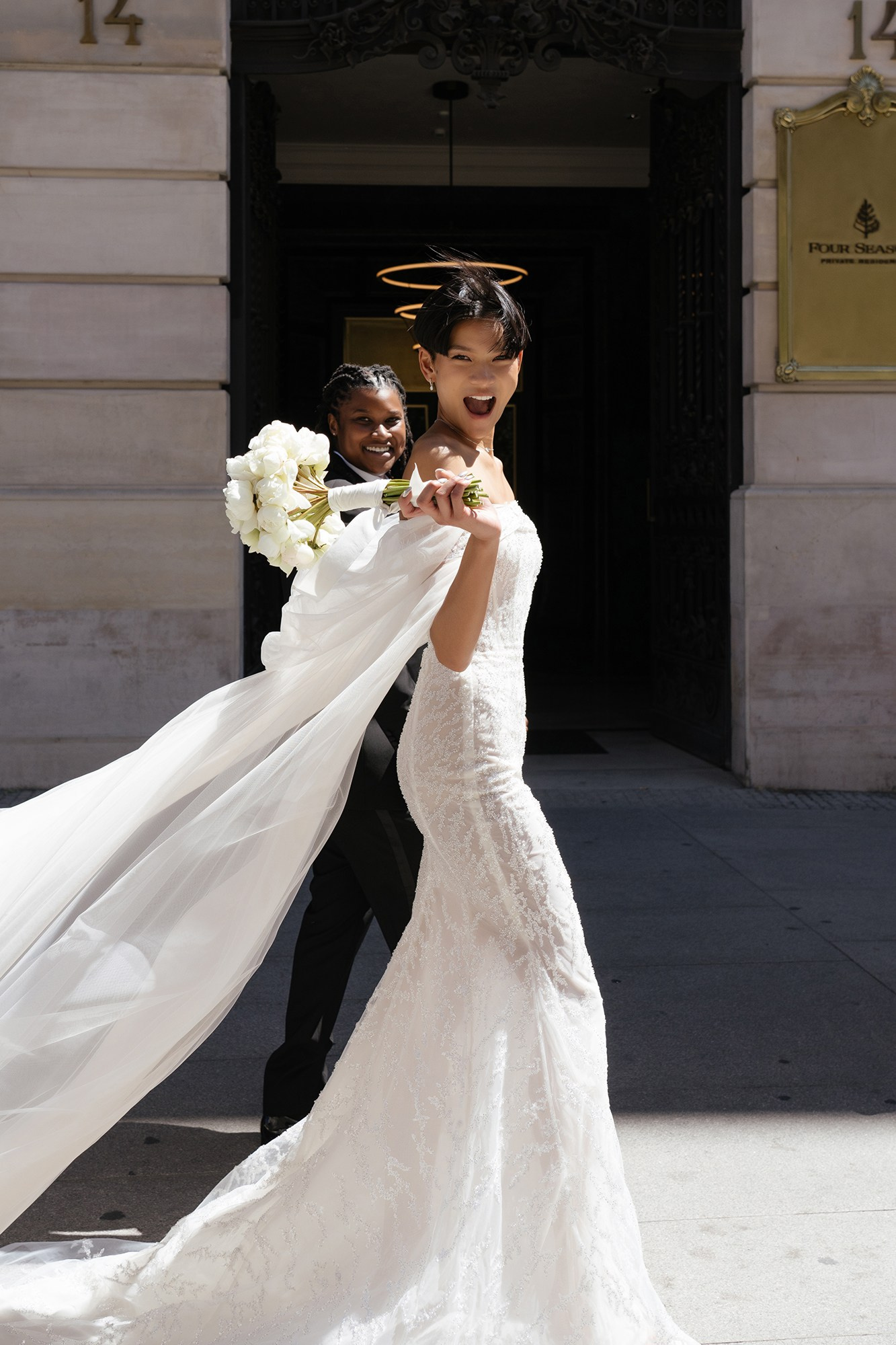 Wedding in famous Four Seasons Hotel, Madrid. Wedding photographer videographer Spain