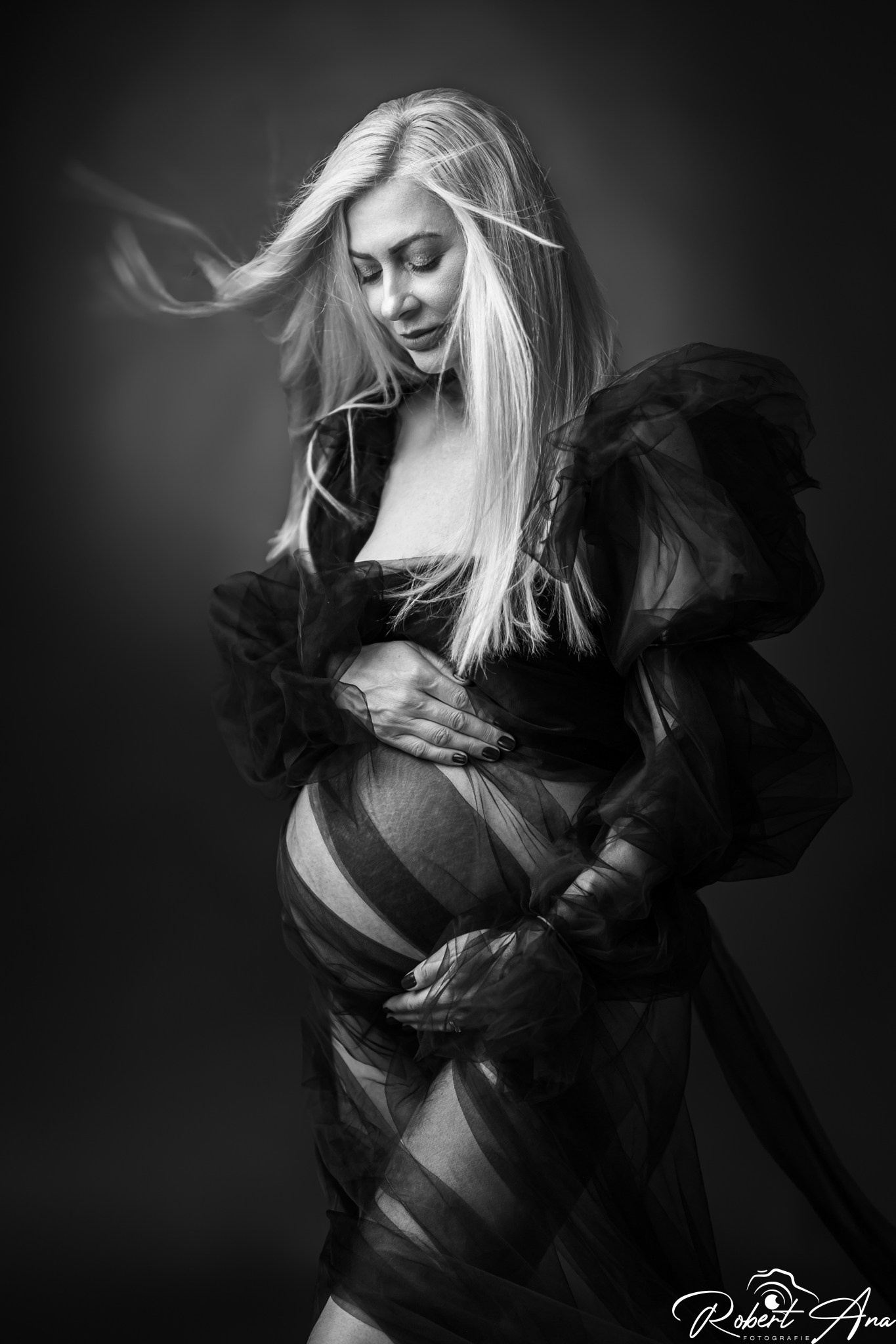 MATERNITATE. Robert Blaj - Fotograf Nuntă Iași