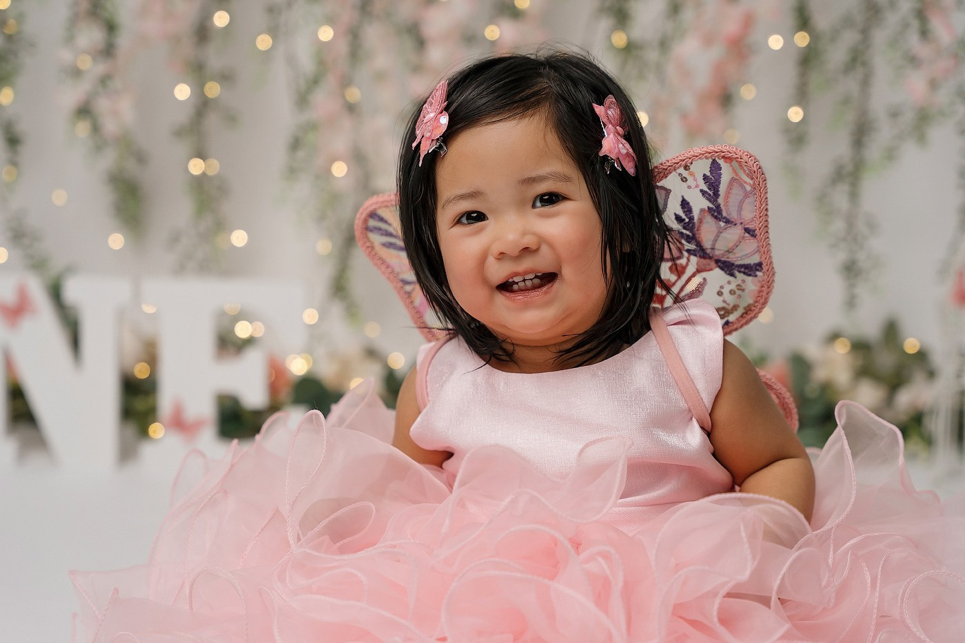 Cake smash session price guide. Newborn and family photographer. Hills District. Sydney