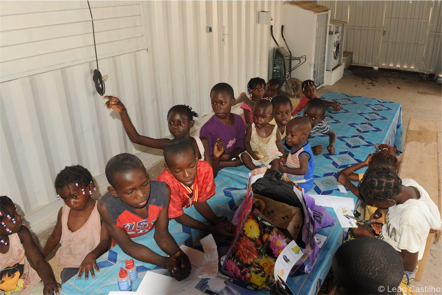 Photos of volunteer work in Congo. Simbahalu