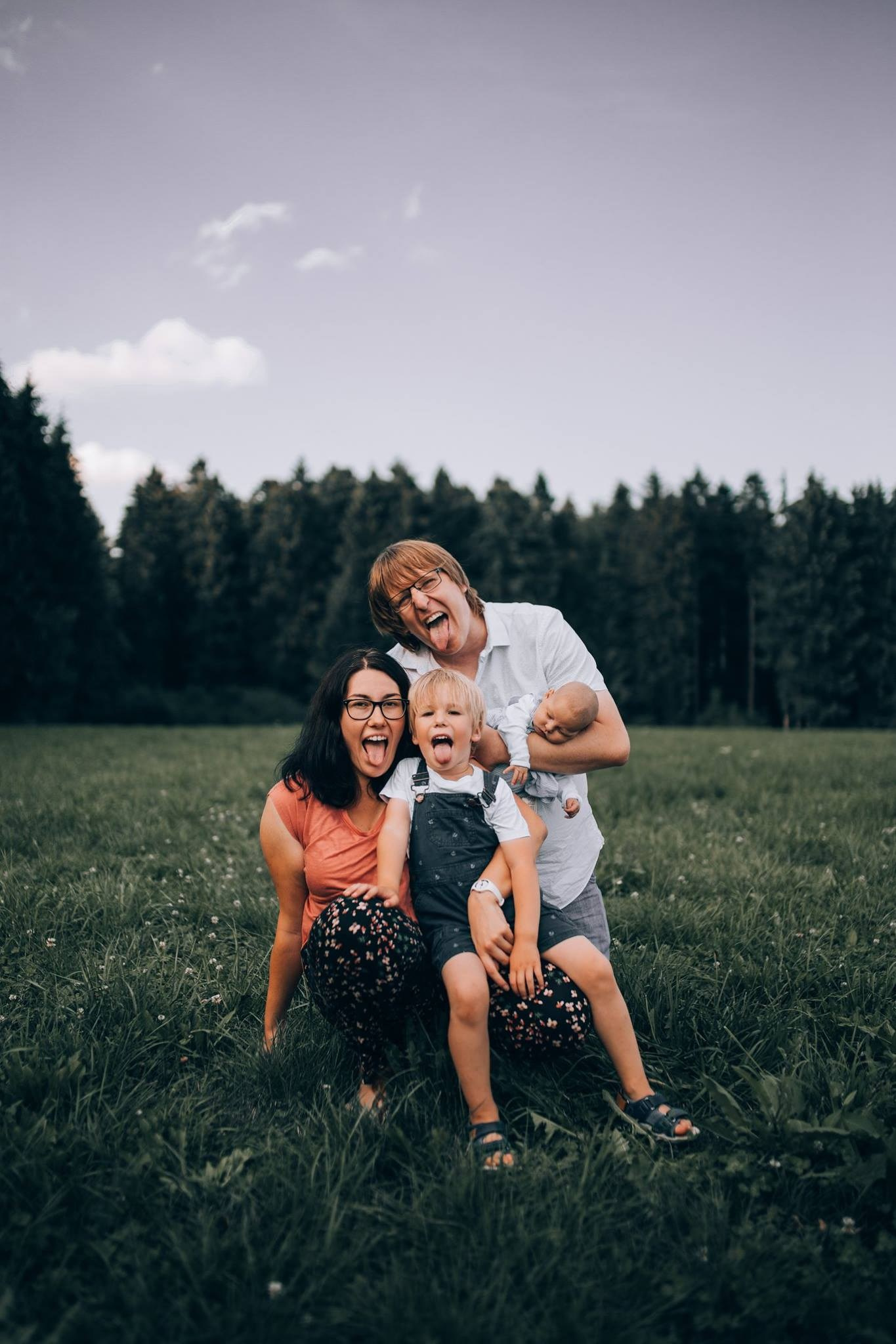 Familia de eroi. Emotions Photo Art