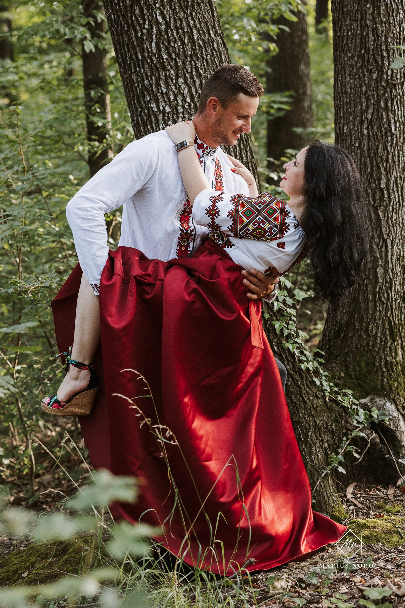 Nicoleta și Ionuț au ales Forest Events Cucorăni pentru ședința foto "