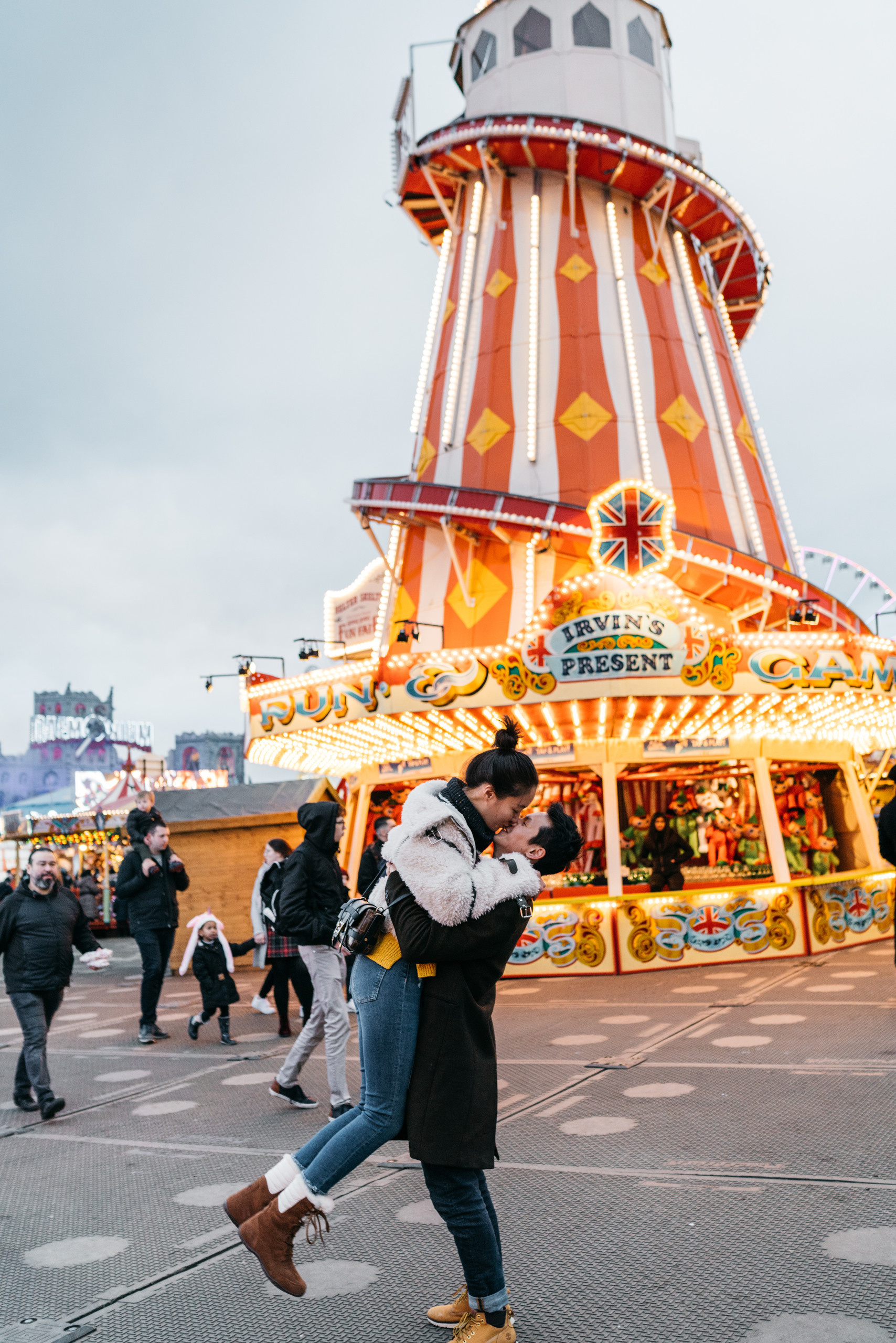 Top 3 CHRISTMAS Markets that you should include in your photo route. London portrait and family photographer