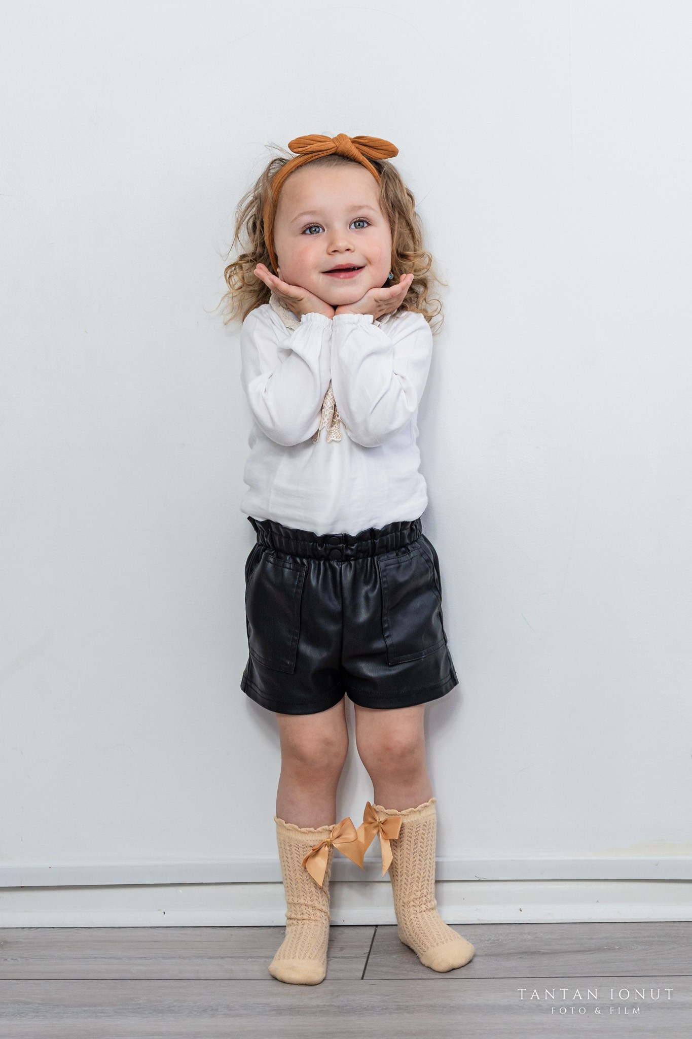 Sedinta foto cu doi copii in Anglia — momente pline de bucurie si emotie. TANTAN IONUT FOTO & FILM