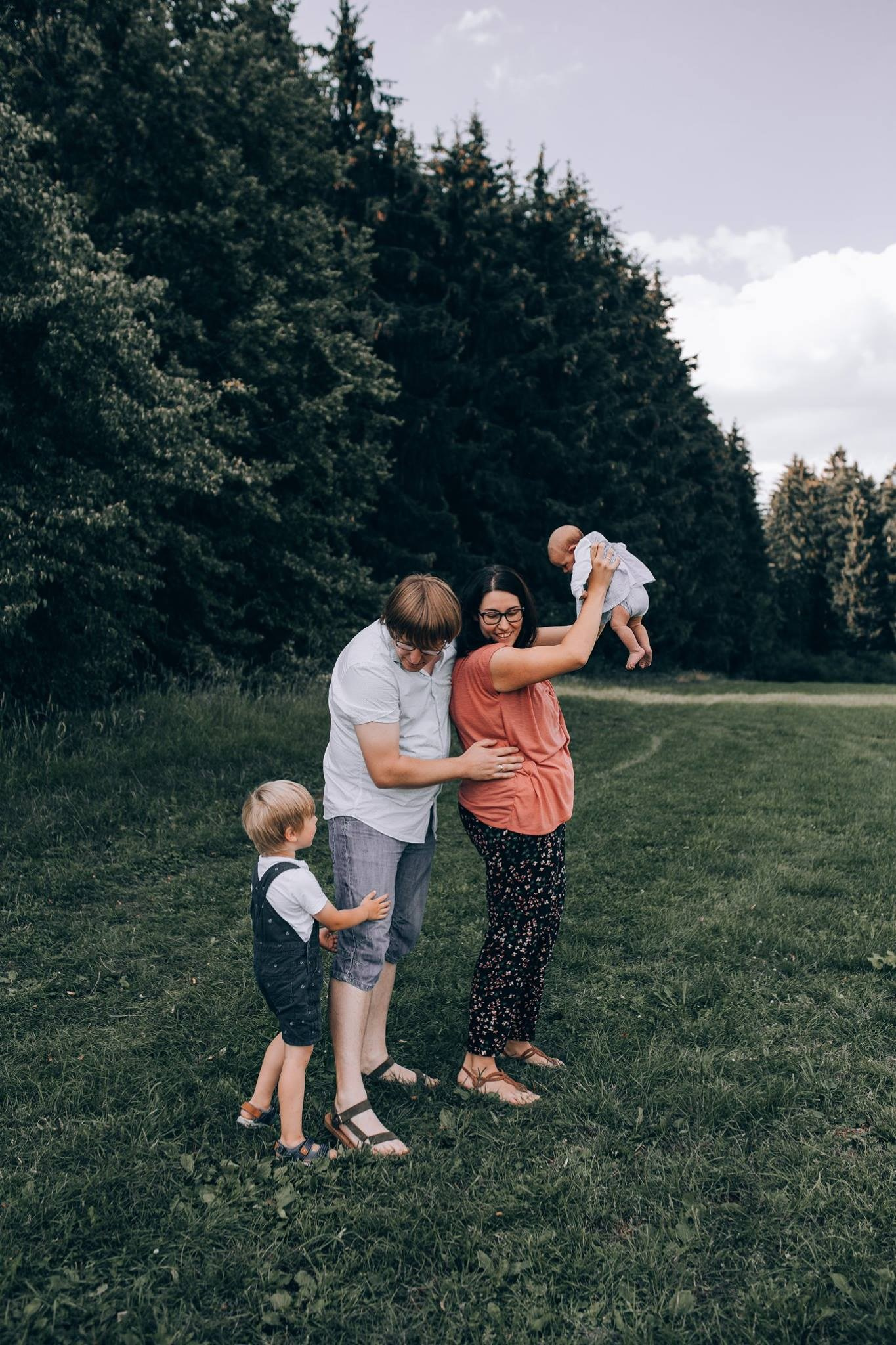 Familia de eroi. Emotions Photo Art