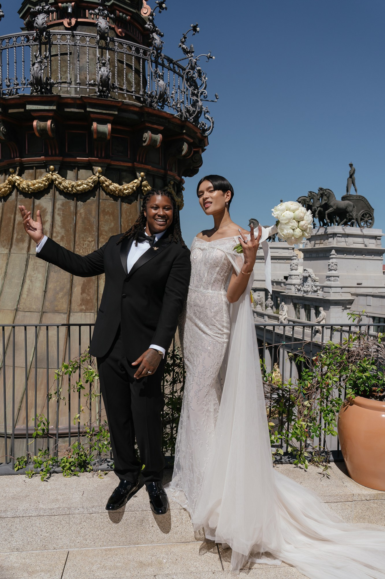 Wedding in famous Four Seasons Hotel, Madrid. Wedding photographer videographer Spain