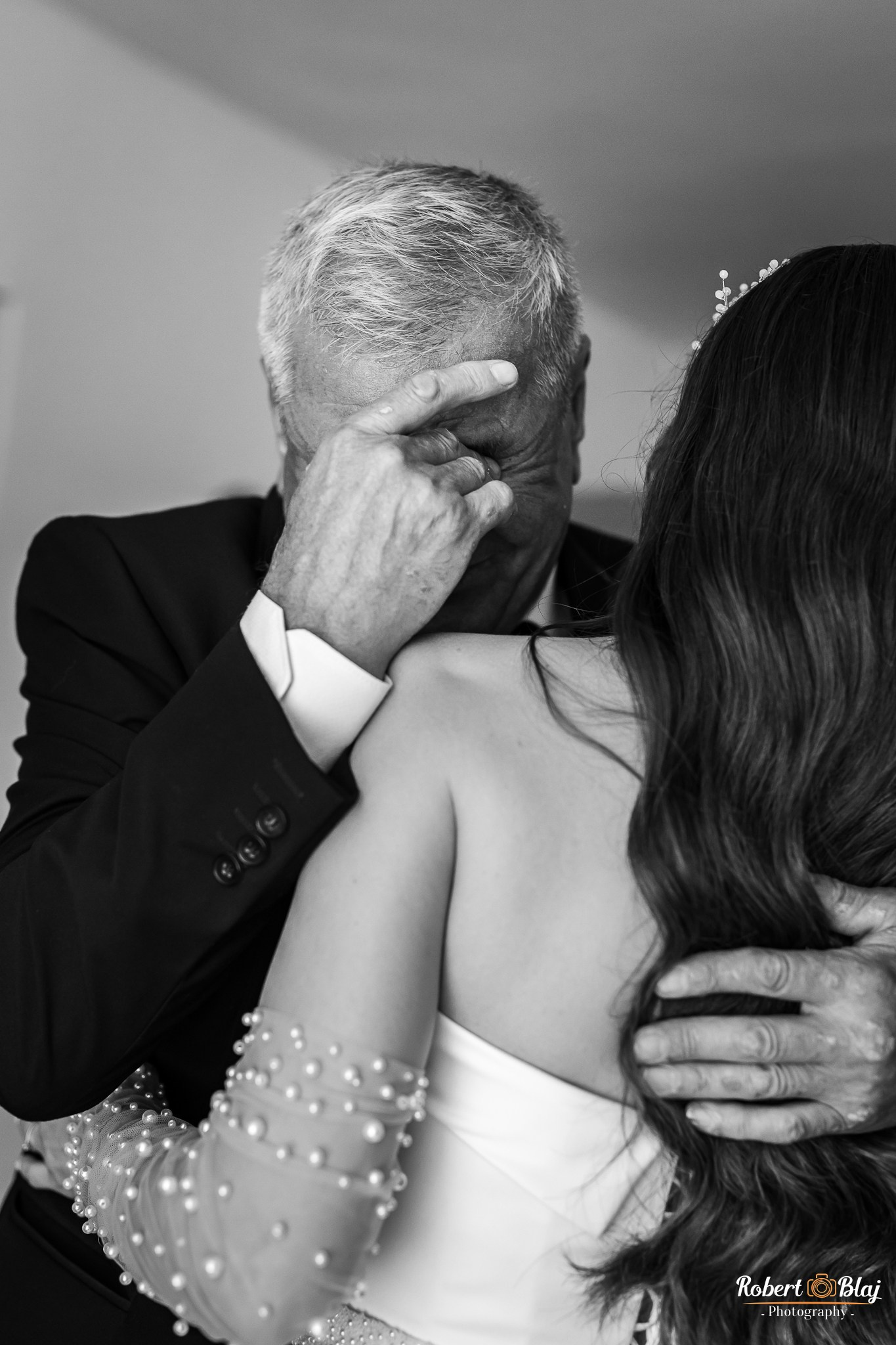 Bella & Tony. Robert Blaj - Fotograf Nuntă Iași