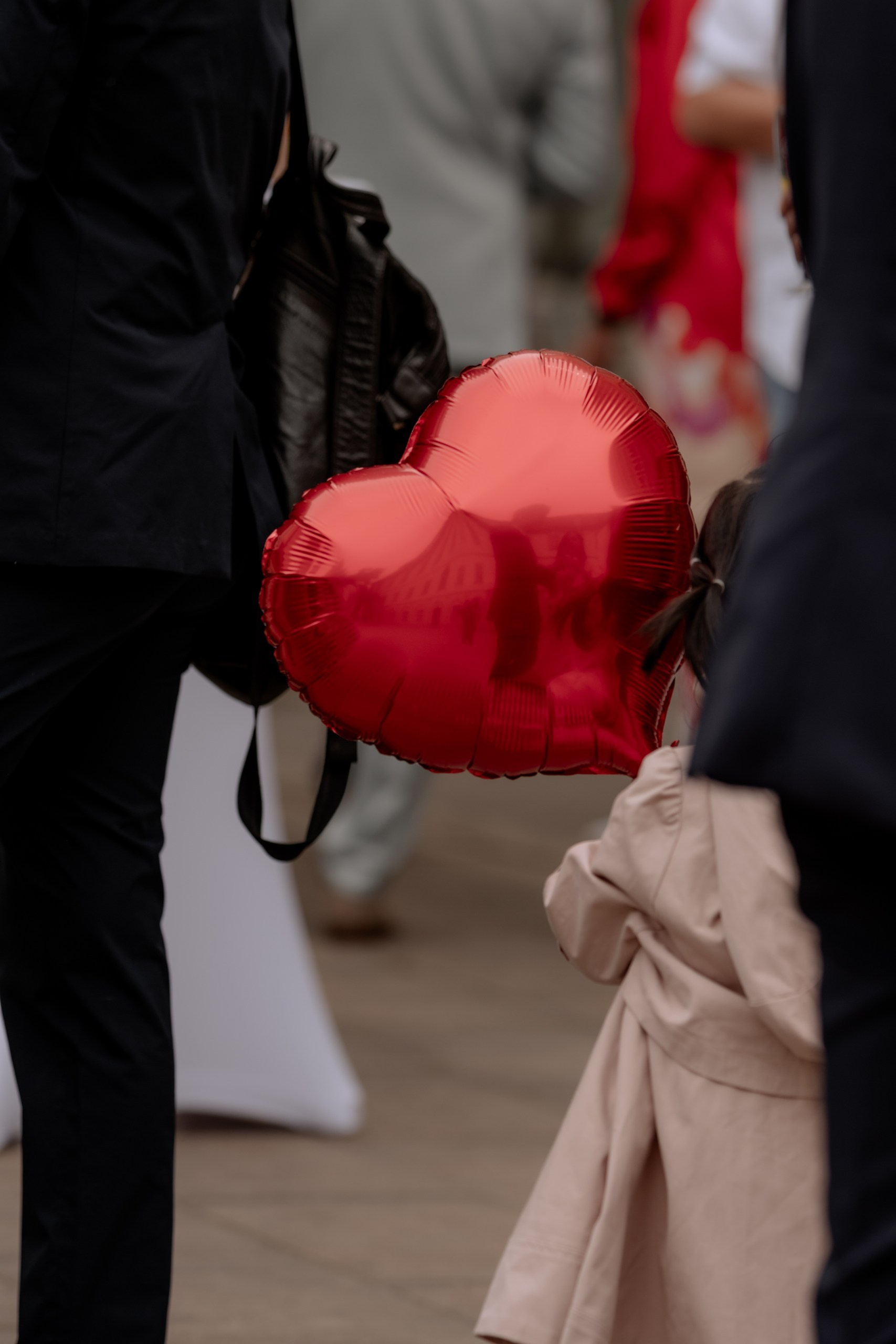 Chom & Kevin | Romantische Hochzeitsbilder in Würzburg – Hochzeitsfotografin Anna Saribekyan. Anna Saribekyan – Beste Hochzeitsfotografin in Würzburg, Top 10 in Deutschland