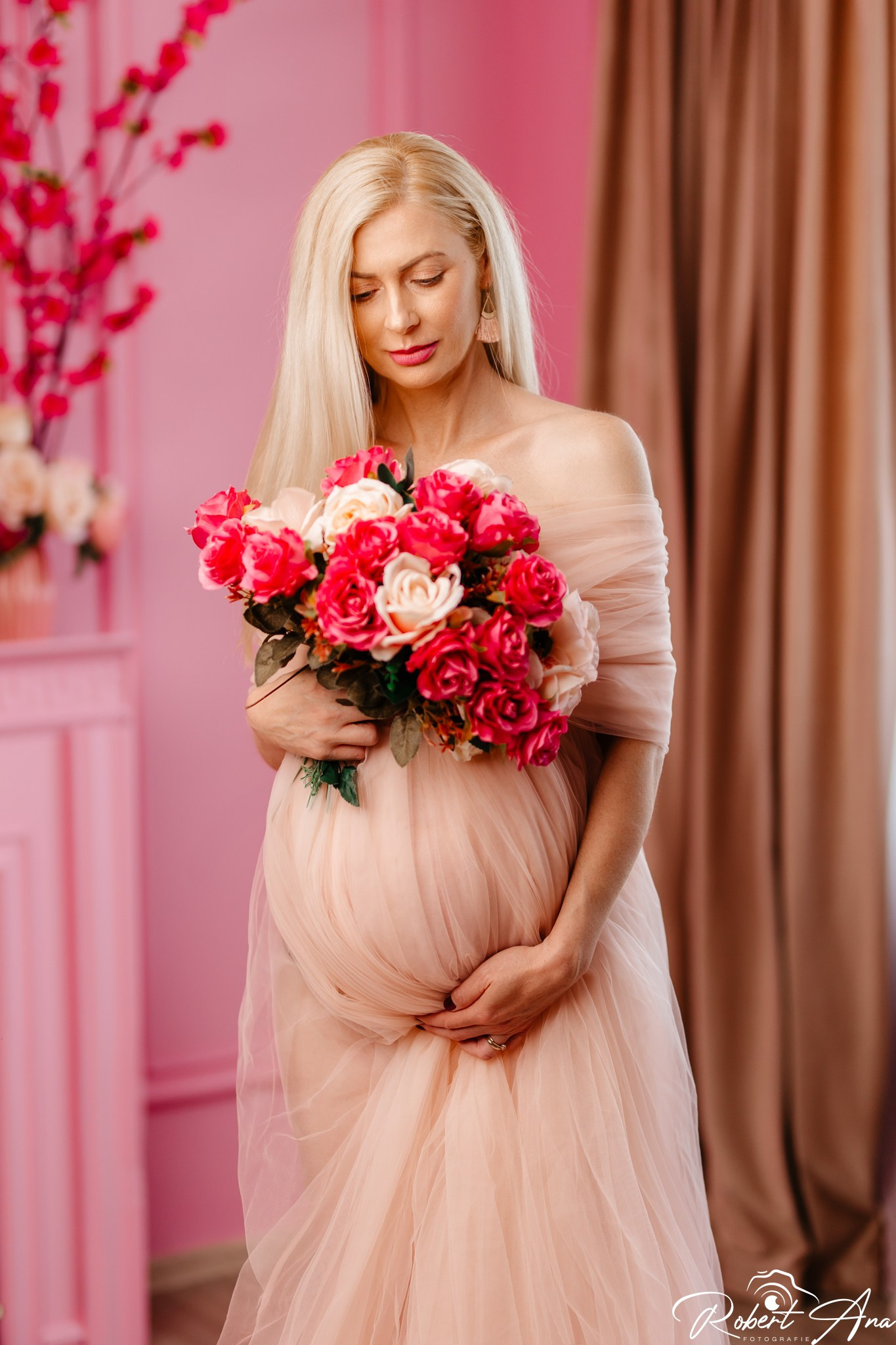 MATERNITATE. Robert Blaj - Fotograf Nuntă Iași