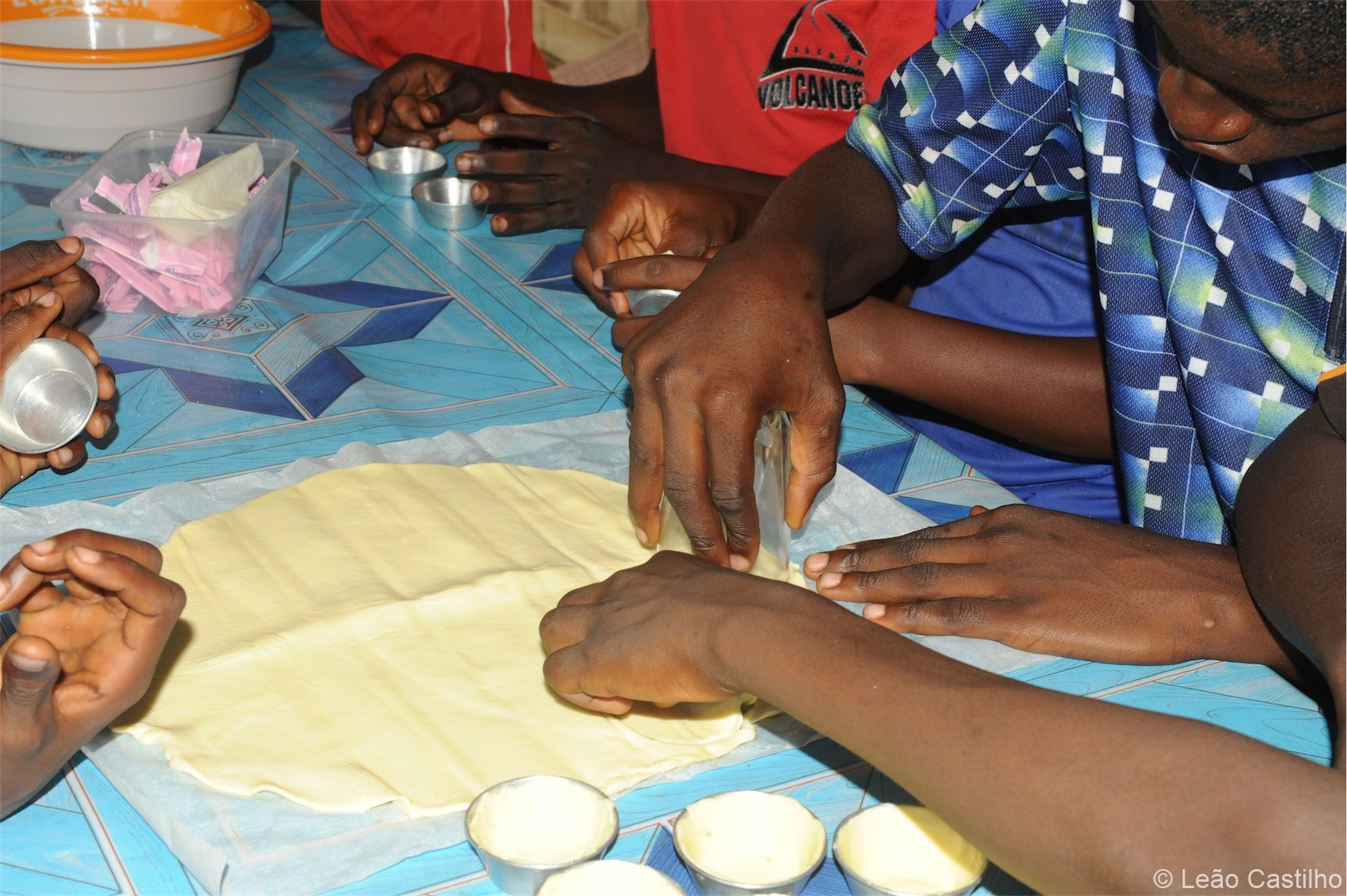 Photos of volunteer work in Congo. Simbahalu
