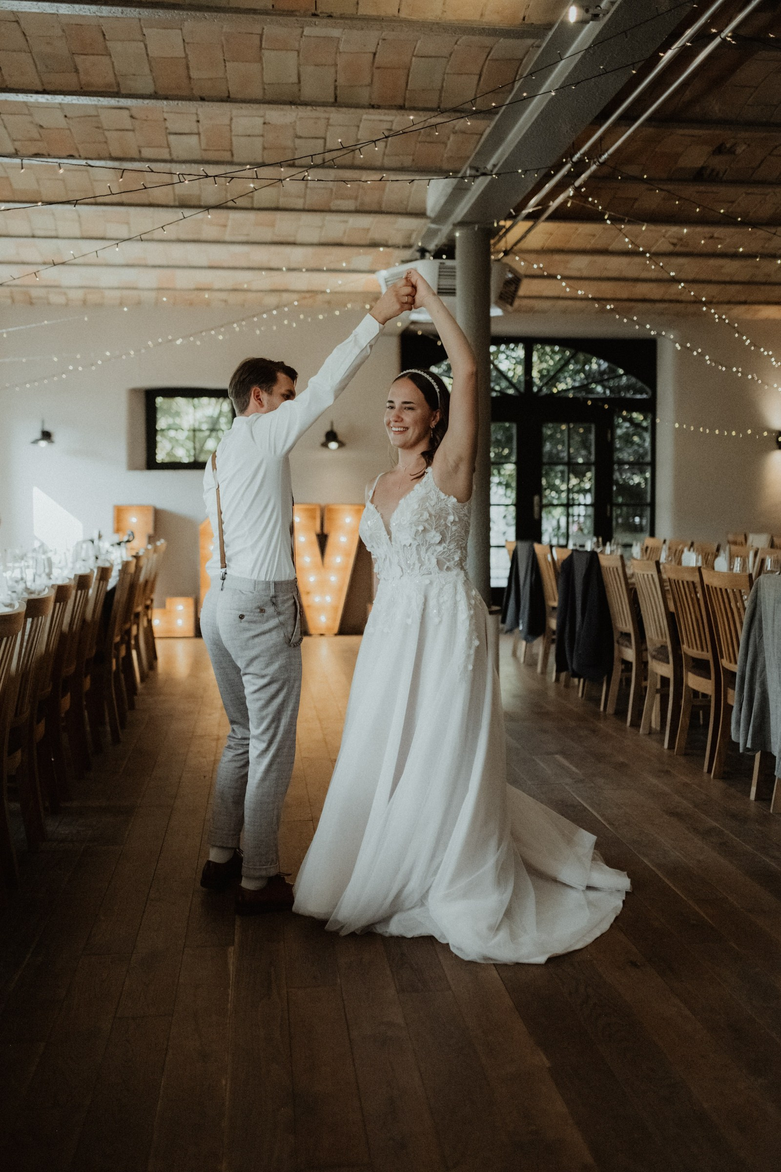 📸 Hochzeitsfotograf Würzburg | Shakira & Pirmin | Anna Saribekyan. Anna Saribekyan – Beste Hochzeitsfotografin in Würzburg, Top 10 in Deutschland