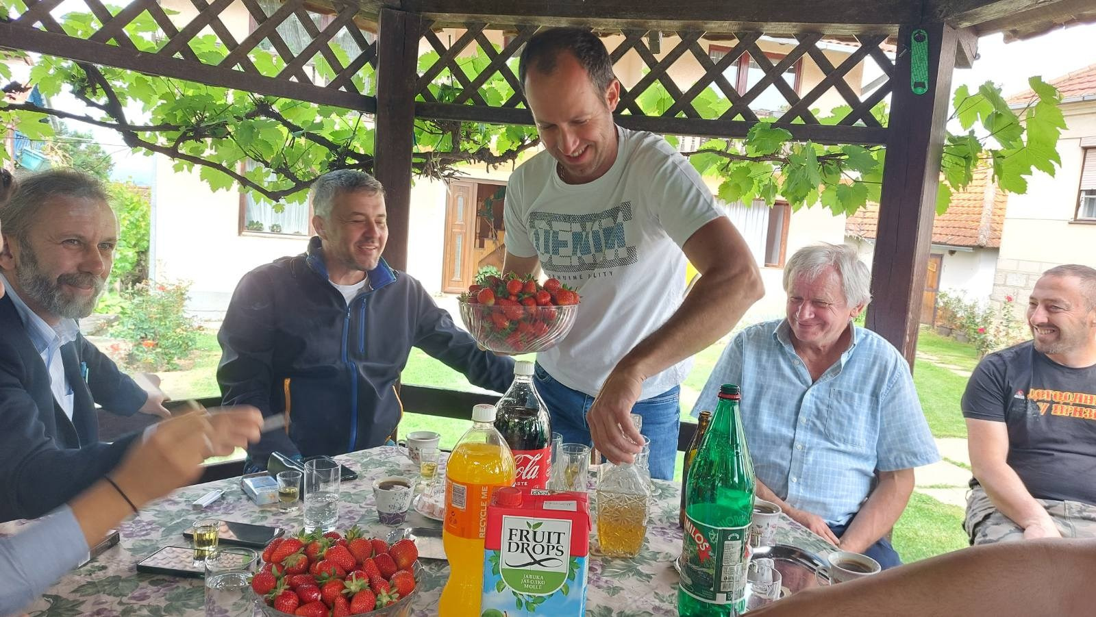 Интегрални снимак конференције УВМ. Уједињено Ваљево Може