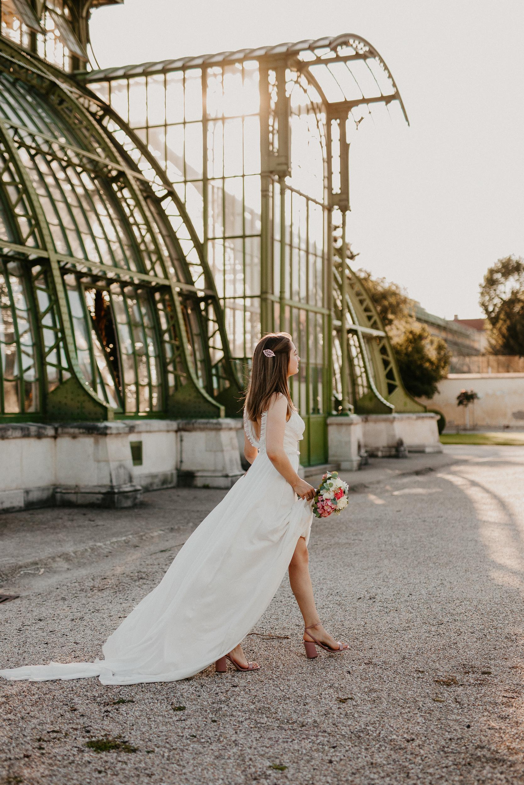 Elopement in Vienna Austria Schönbrunn palace. Iceland elopement photo and video | Nikolaichik Photo