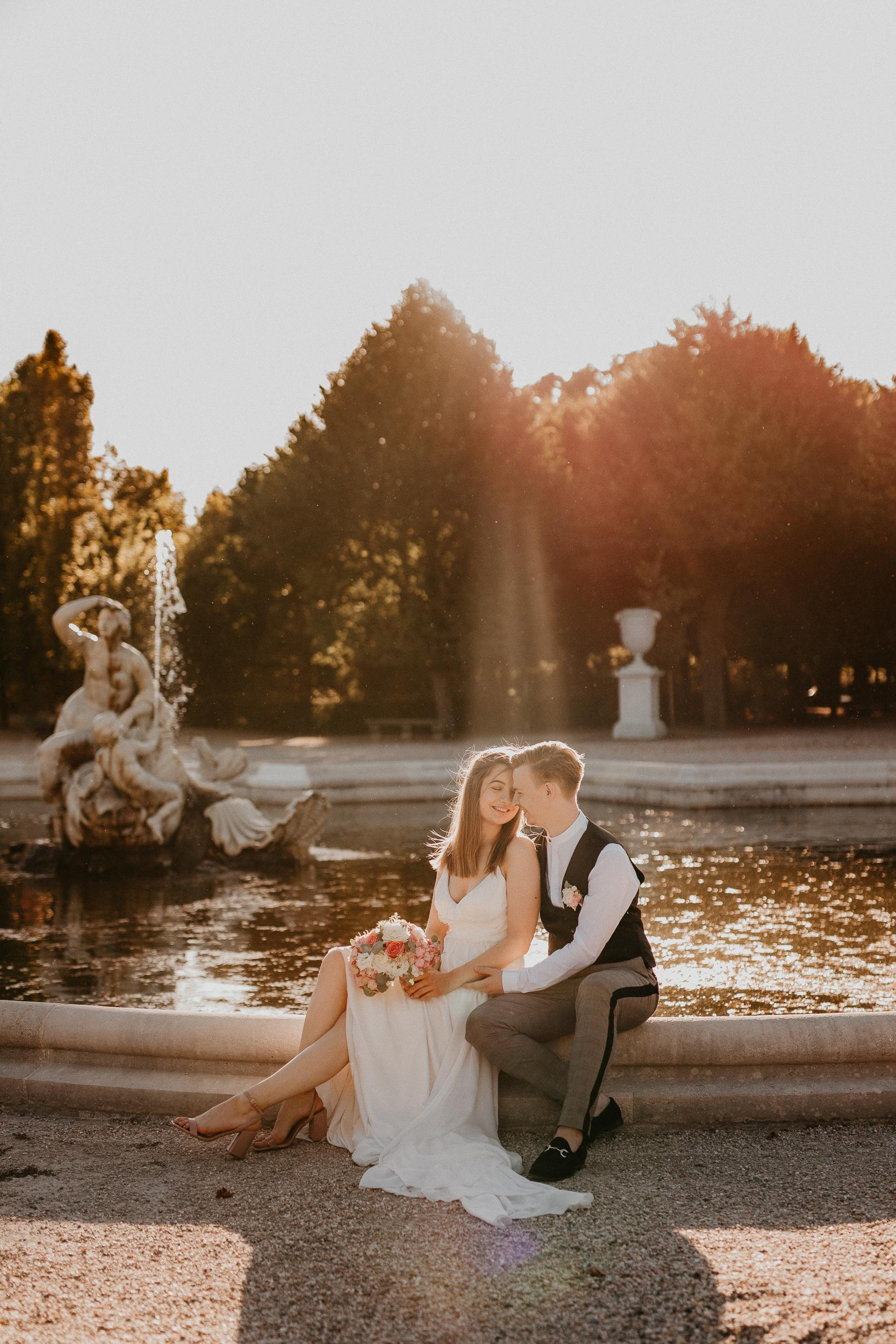 Elopement in Vienna Austria Schönbrunn palace. Iceland elopement photo and video | Nikolaichik Photo