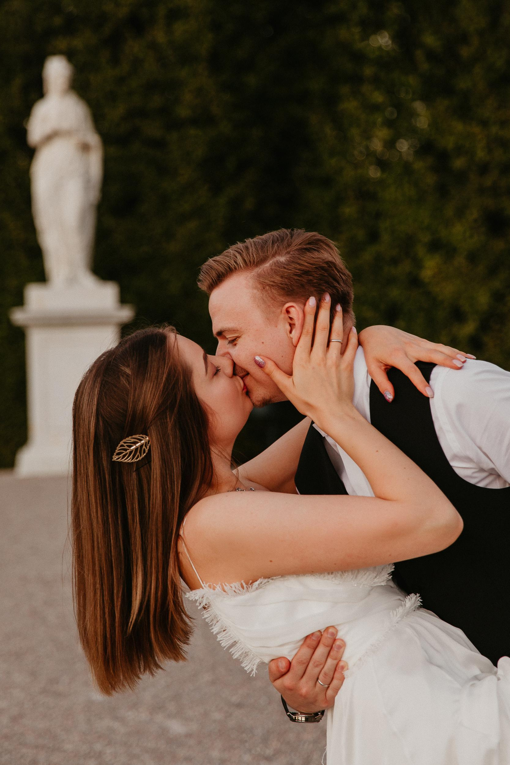 Elopement in Vienna Austria Schönbrunn palace. Iceland elopement photo and video | Nikolaichik Photo
