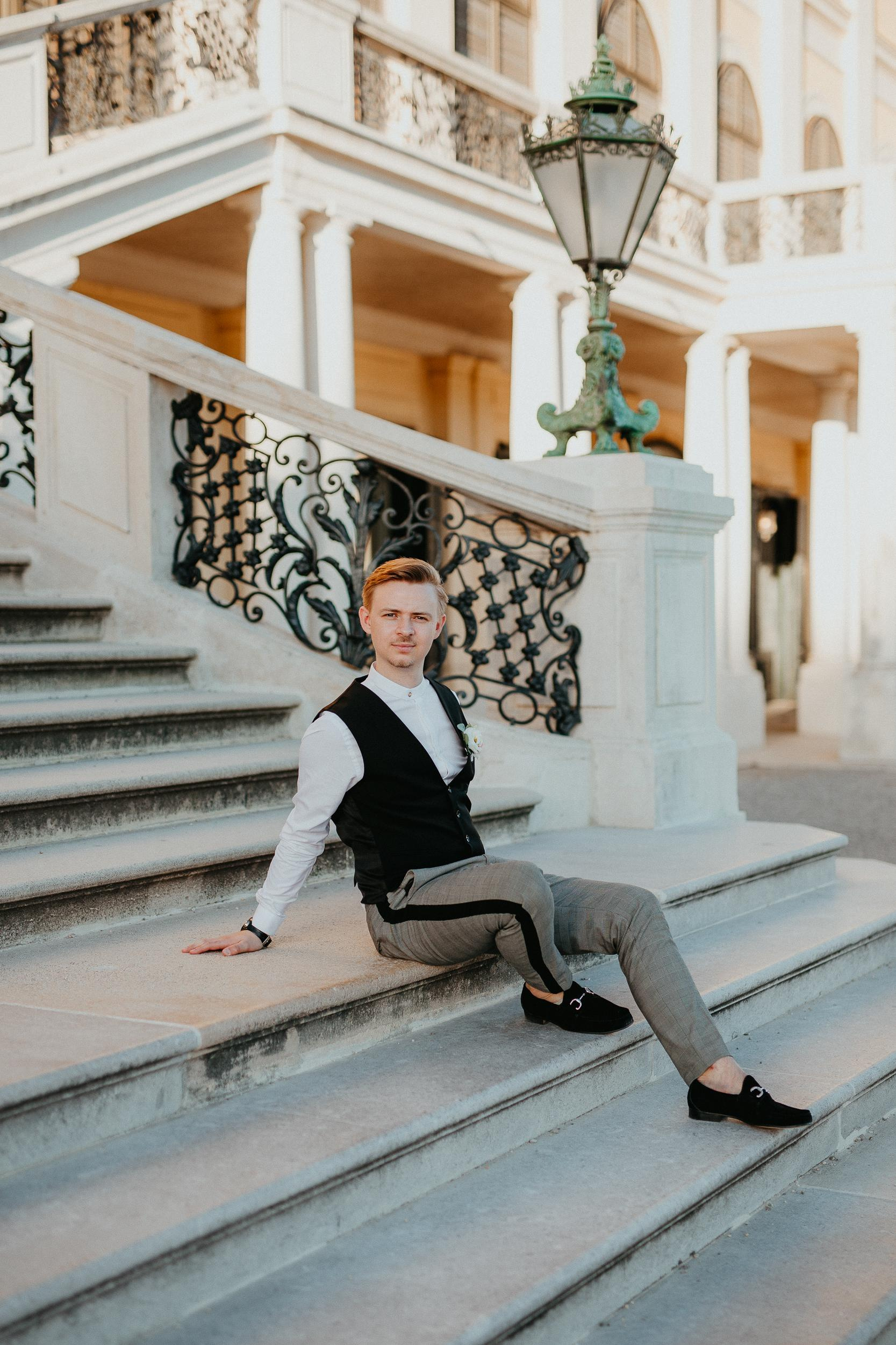 Elopement in Vienna Austria Schönbrunn palace. Iceland elopement photo and video | Nikolaichik Photo