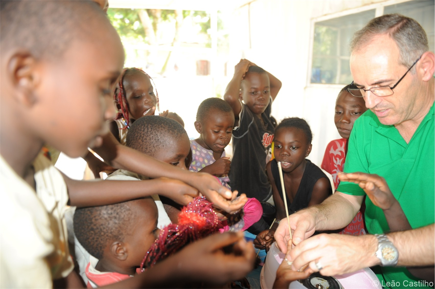 Photos of volunteer work in Congo. Simbahalu