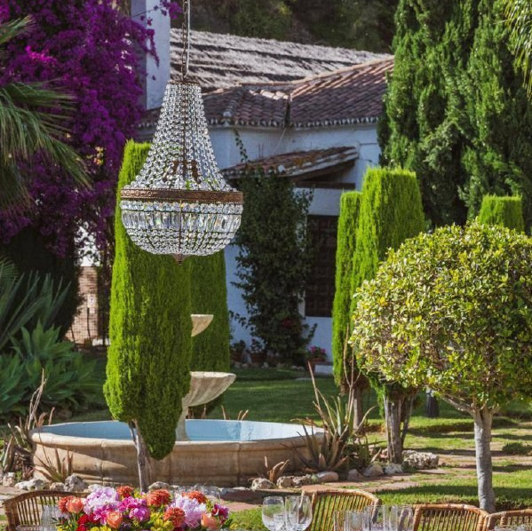 wedding venue decor with flowers and lamp