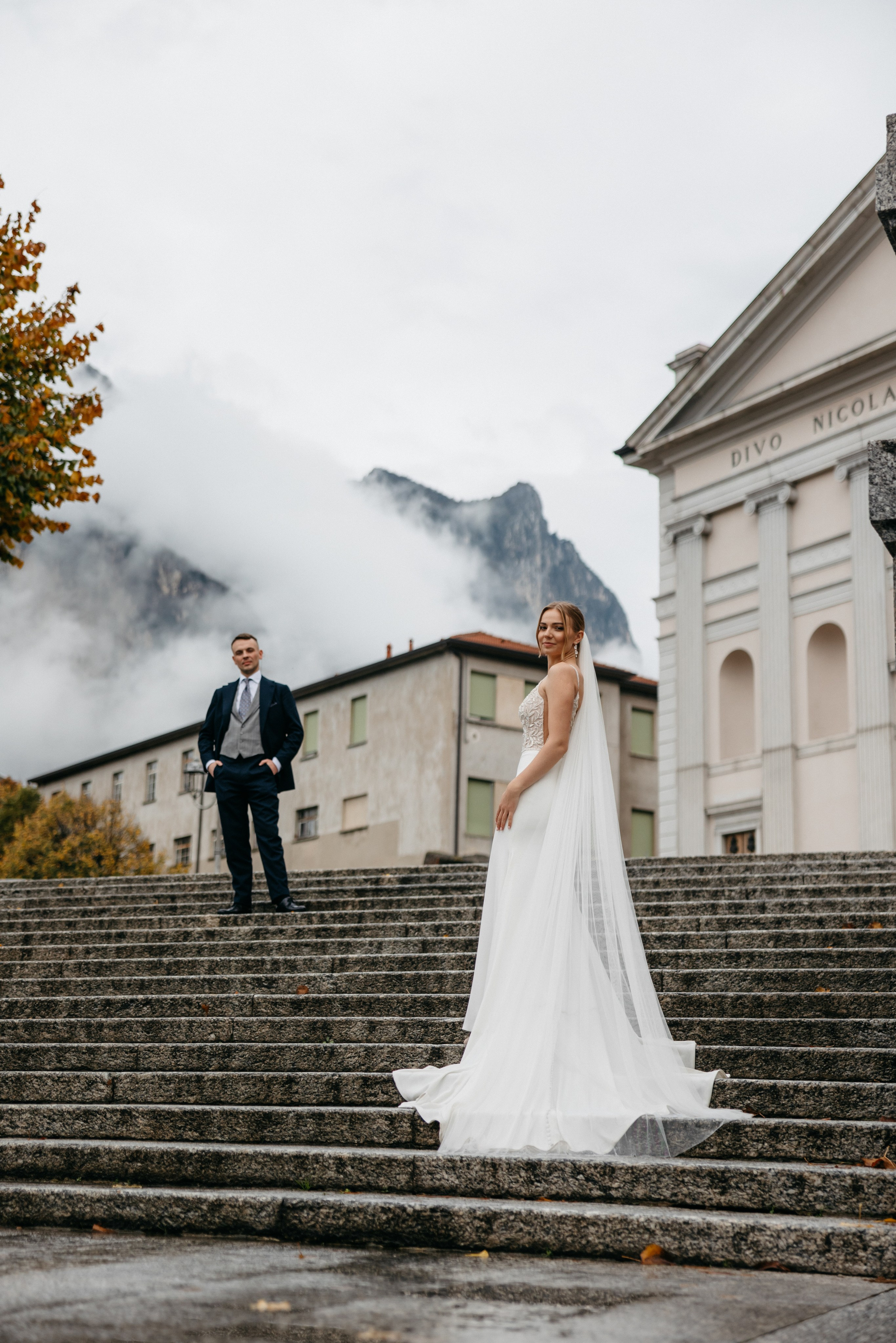 Od stylowych ulic Mediolanu po spokojne brzegi Jeziora Como 🩵. Fotograf Siedlce