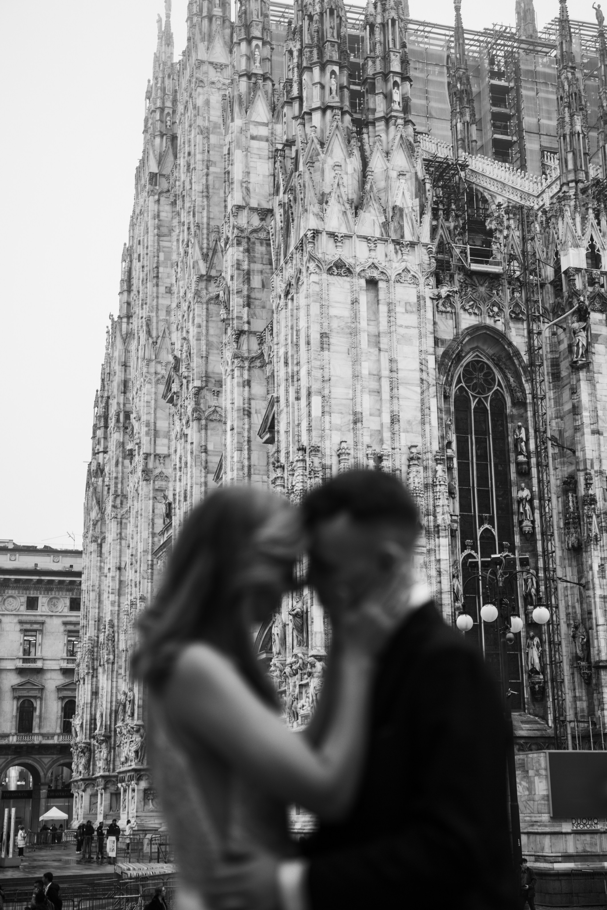 Od stylowych ulic Mediolanu po spokojne brzegi Jeziora Como 🩵. Fotograf Siedlce