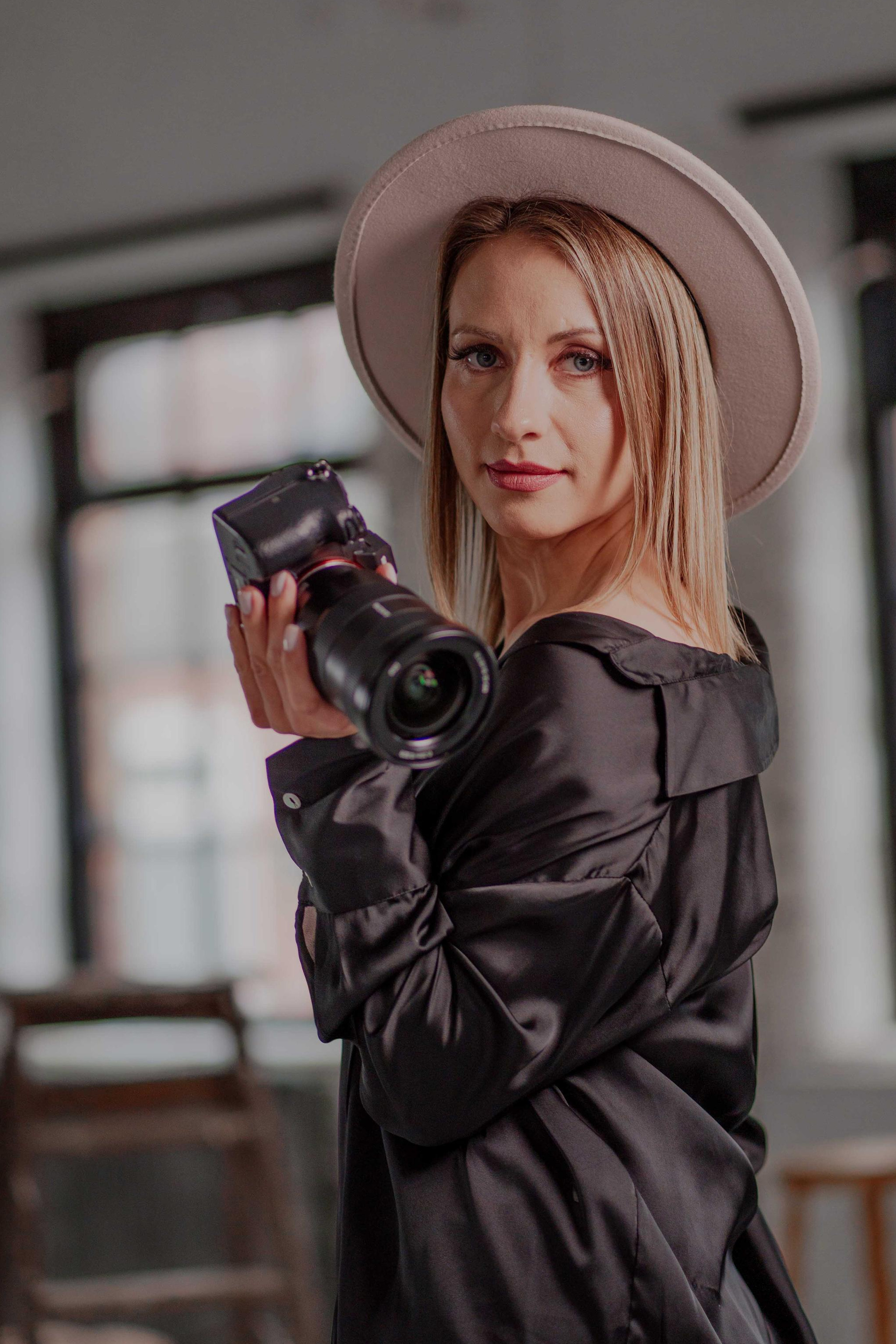 Content producer, Instagram Strategy creator. Reel making, Photographer in UK