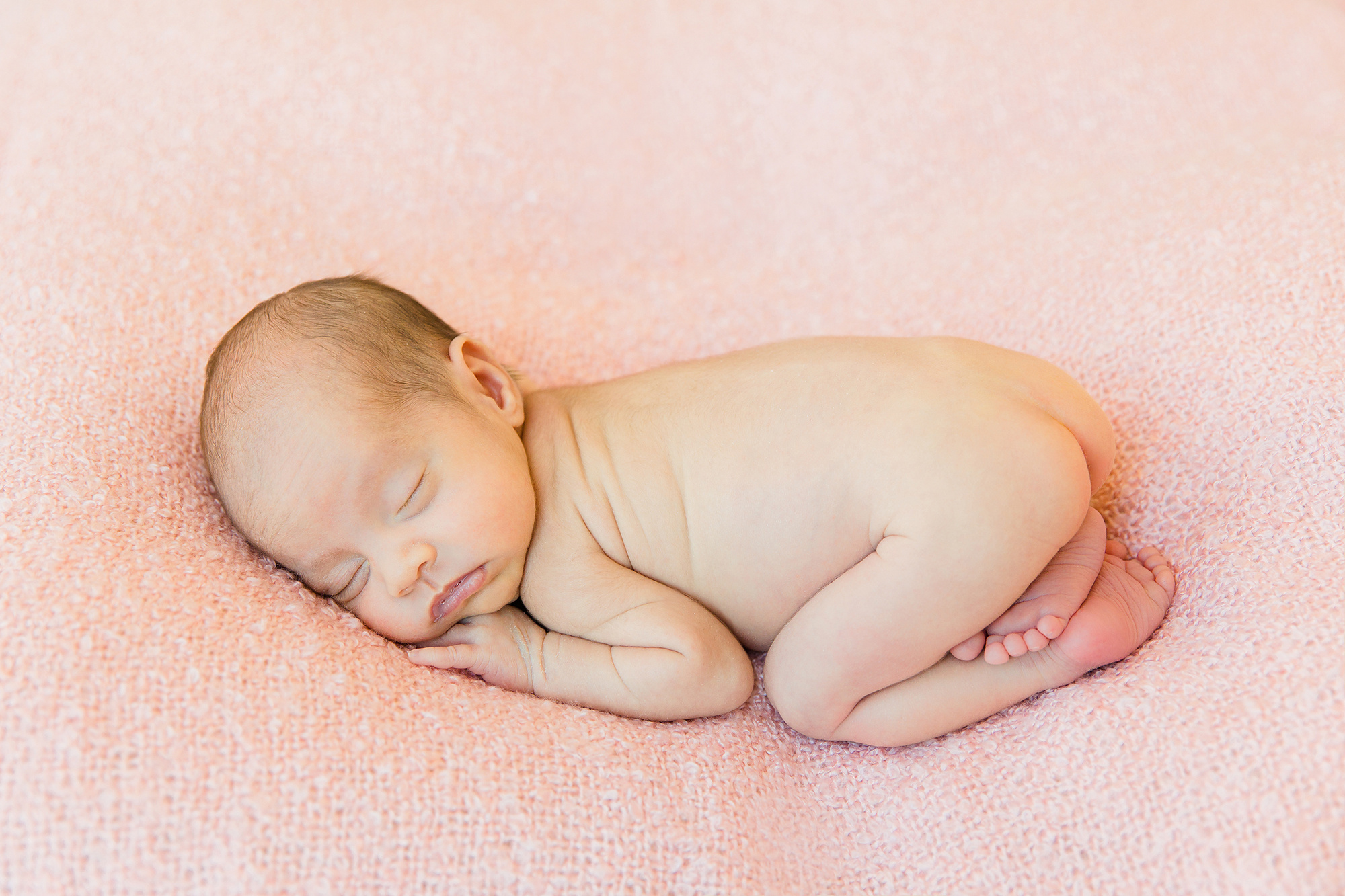 Vastasyntyneiden kaksosten kuvaus Vantaalla