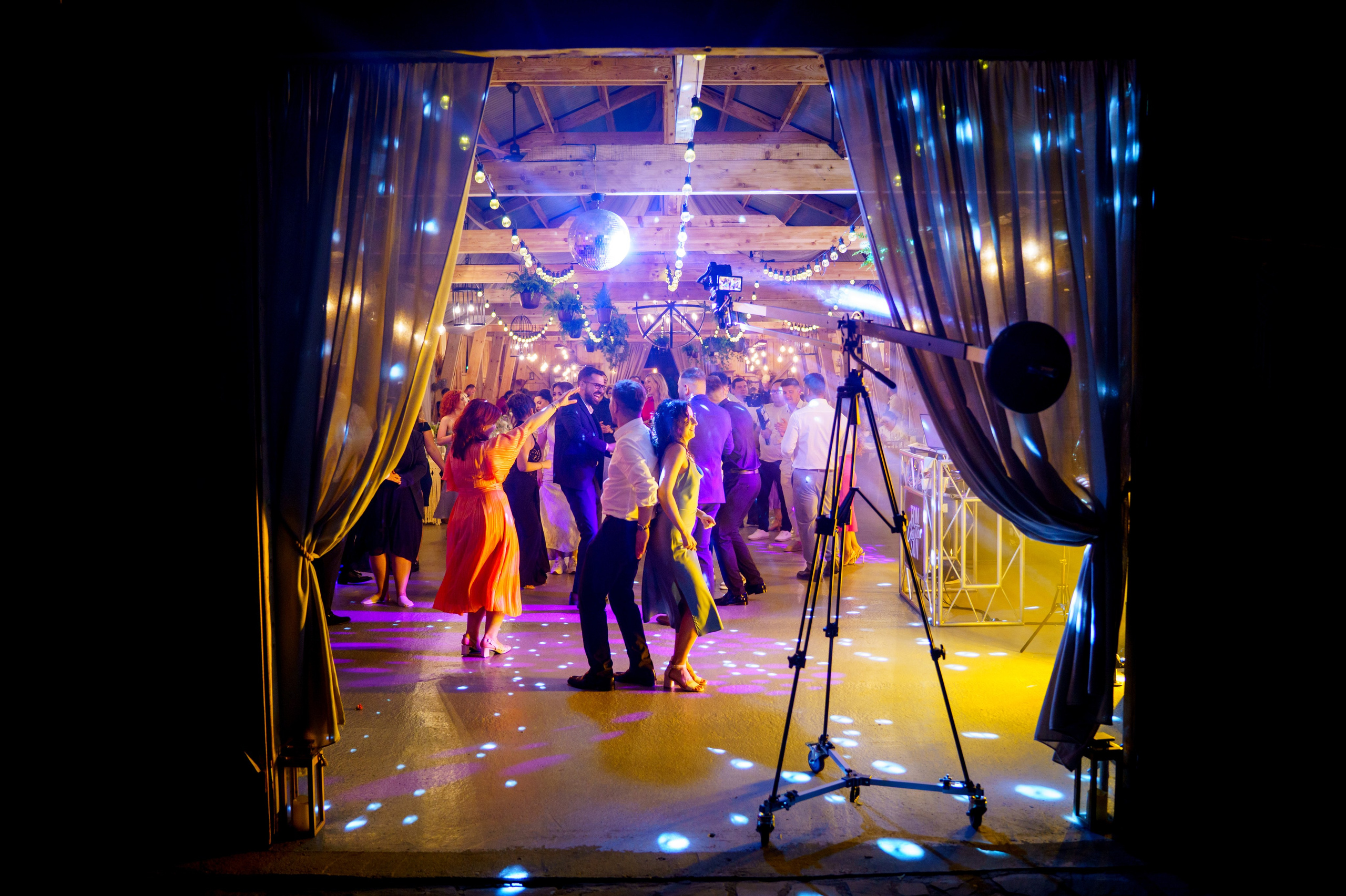 Fotografii Nunta. MGA STUDIO ART — Fotograf evenimente