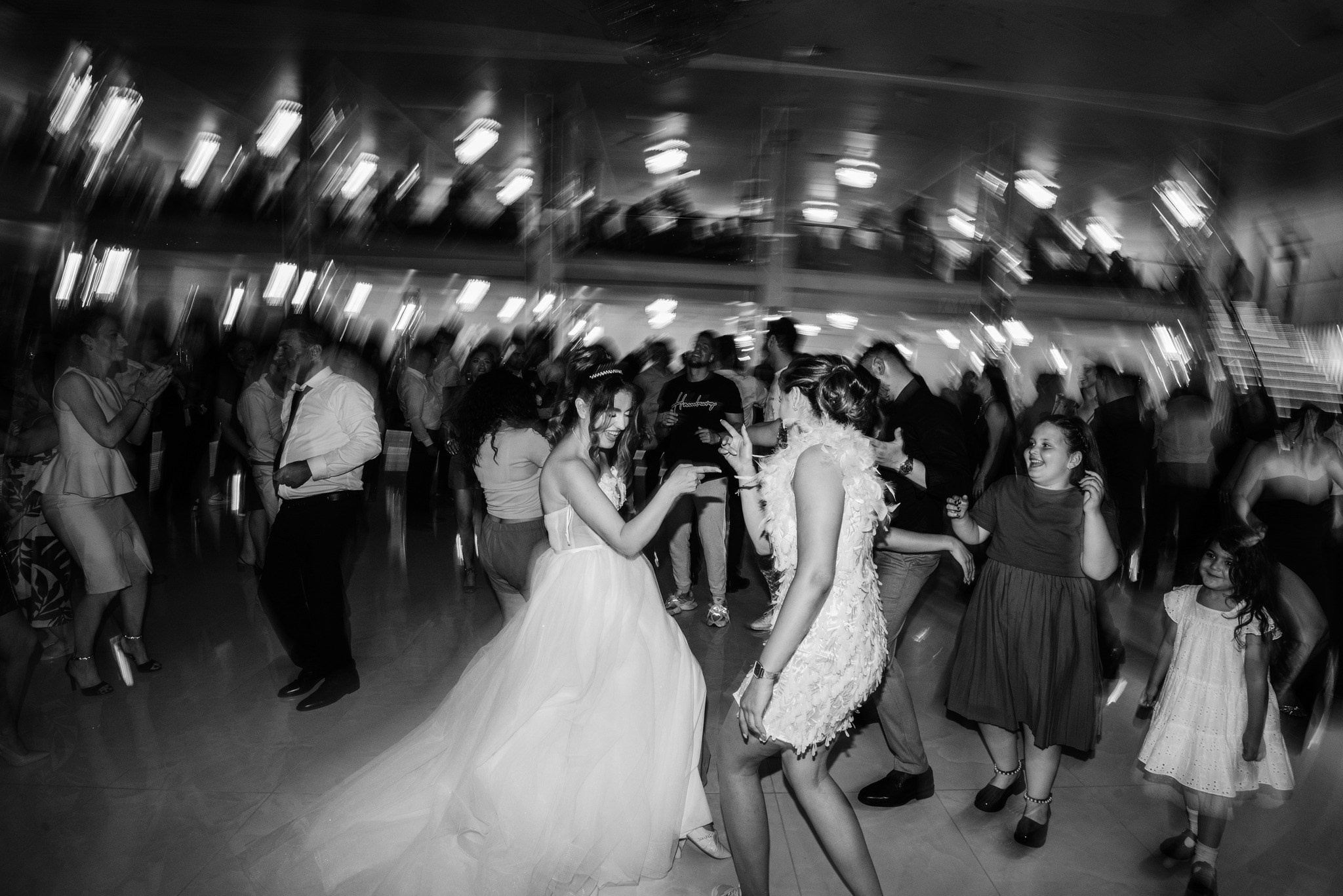 Sabin Florin Fotograf Nunta ( Nunta Dragasani Adriana & Gabriel)